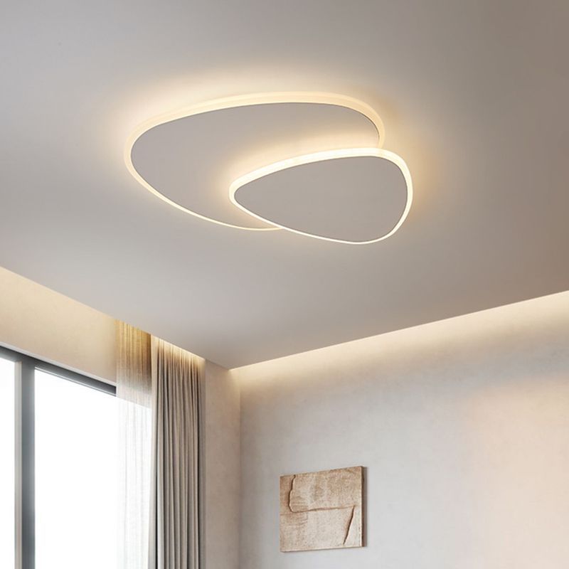 Modern Geometric Metal White Flush Mount Ceiling Light | Las Sola