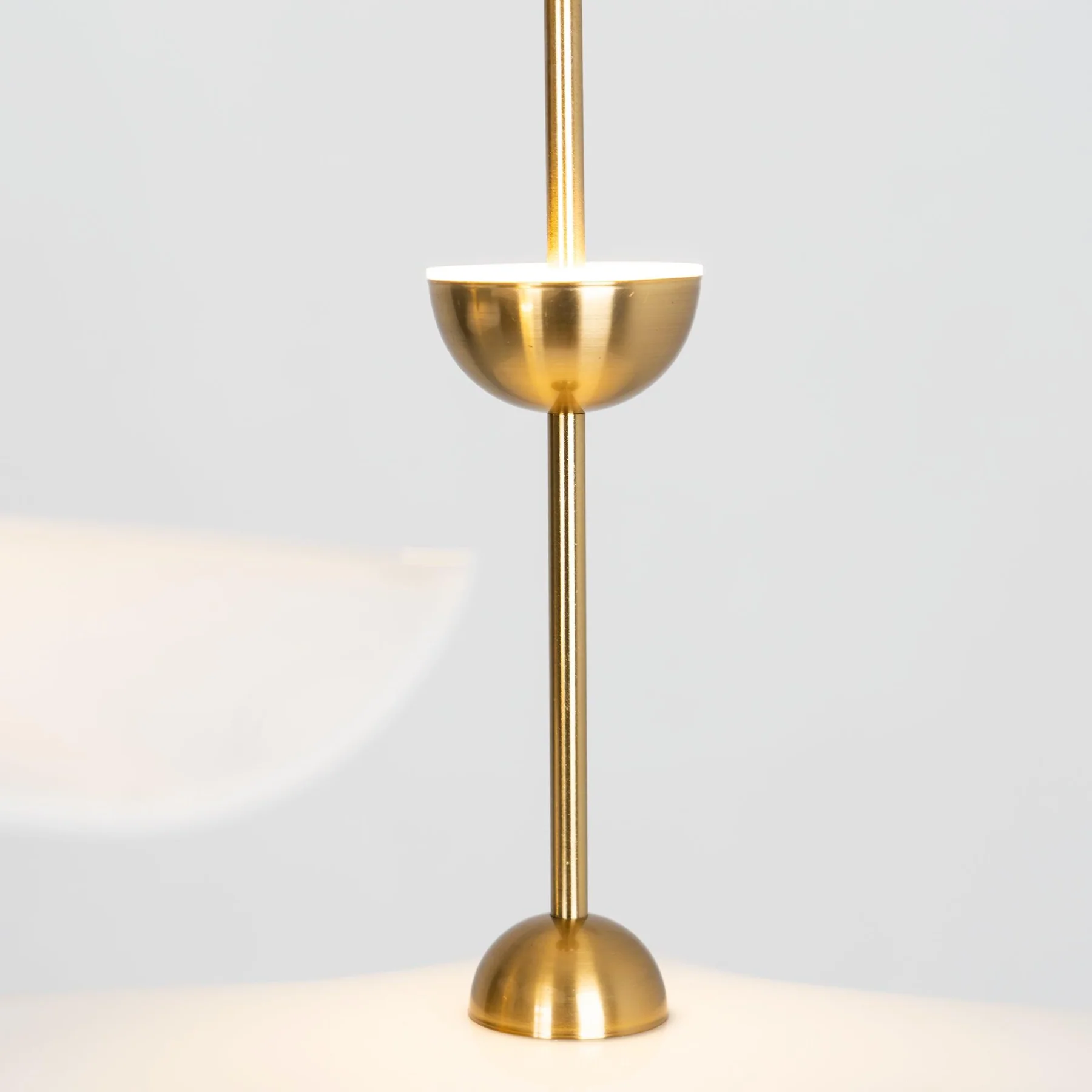 Carins Modern Gold Metal Acrylic Pendant Light Bedroom Living Room