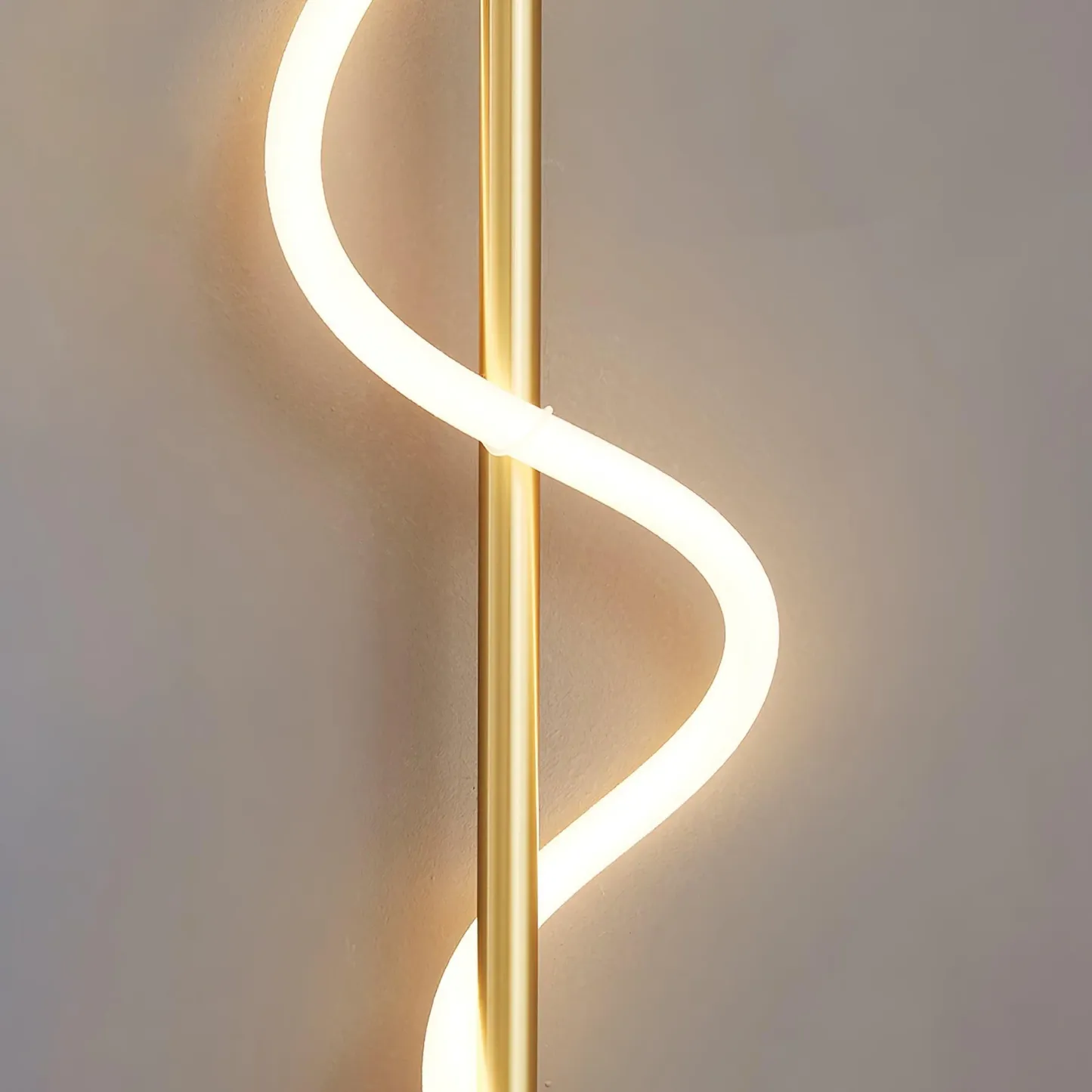 Valentina Modern Flexible Curve Metal Wall Light Living Room Bedroom