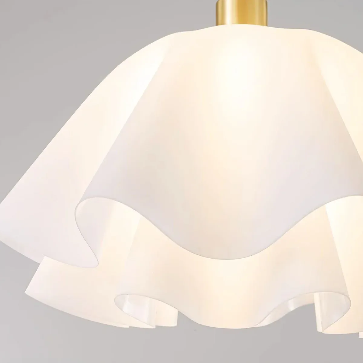 Carins Ceiling Light, elegant white pleated shade