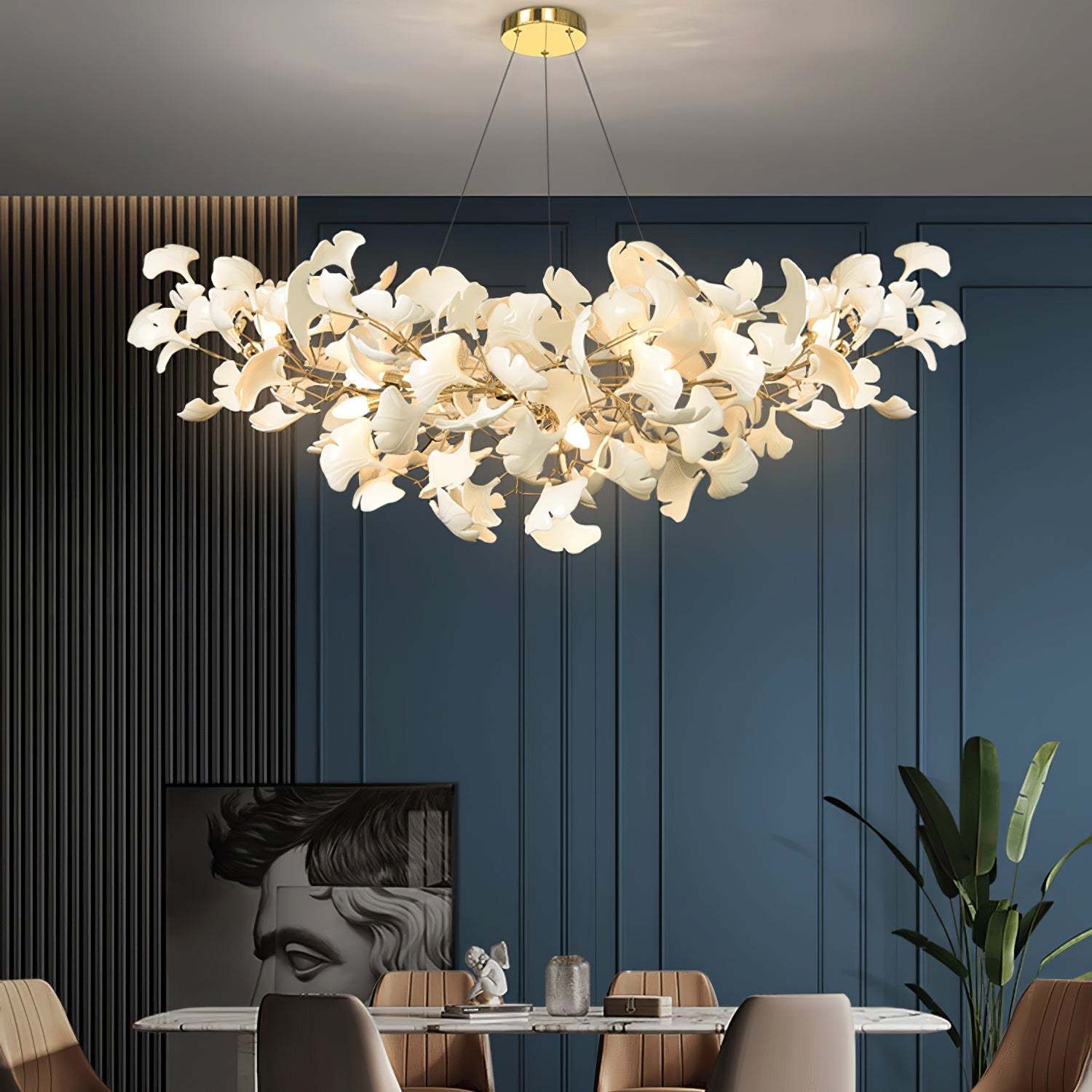 Modern Luxury Gold Bedroom Chandelier Metal/Ceramics | Las Sola