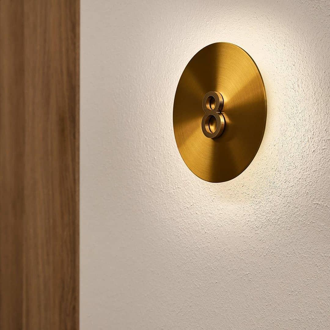 Edge Modern Round Brass Metal Wall Light Bathroom Living Room