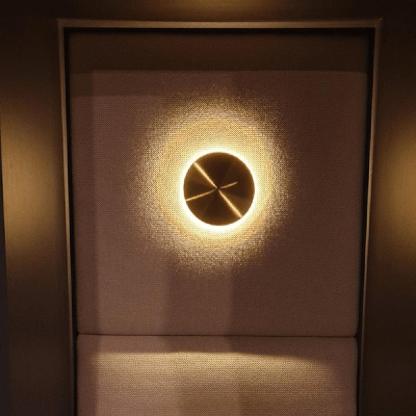 Edge Modern Round Brass Metal Wall Light Bathroom Living Room
