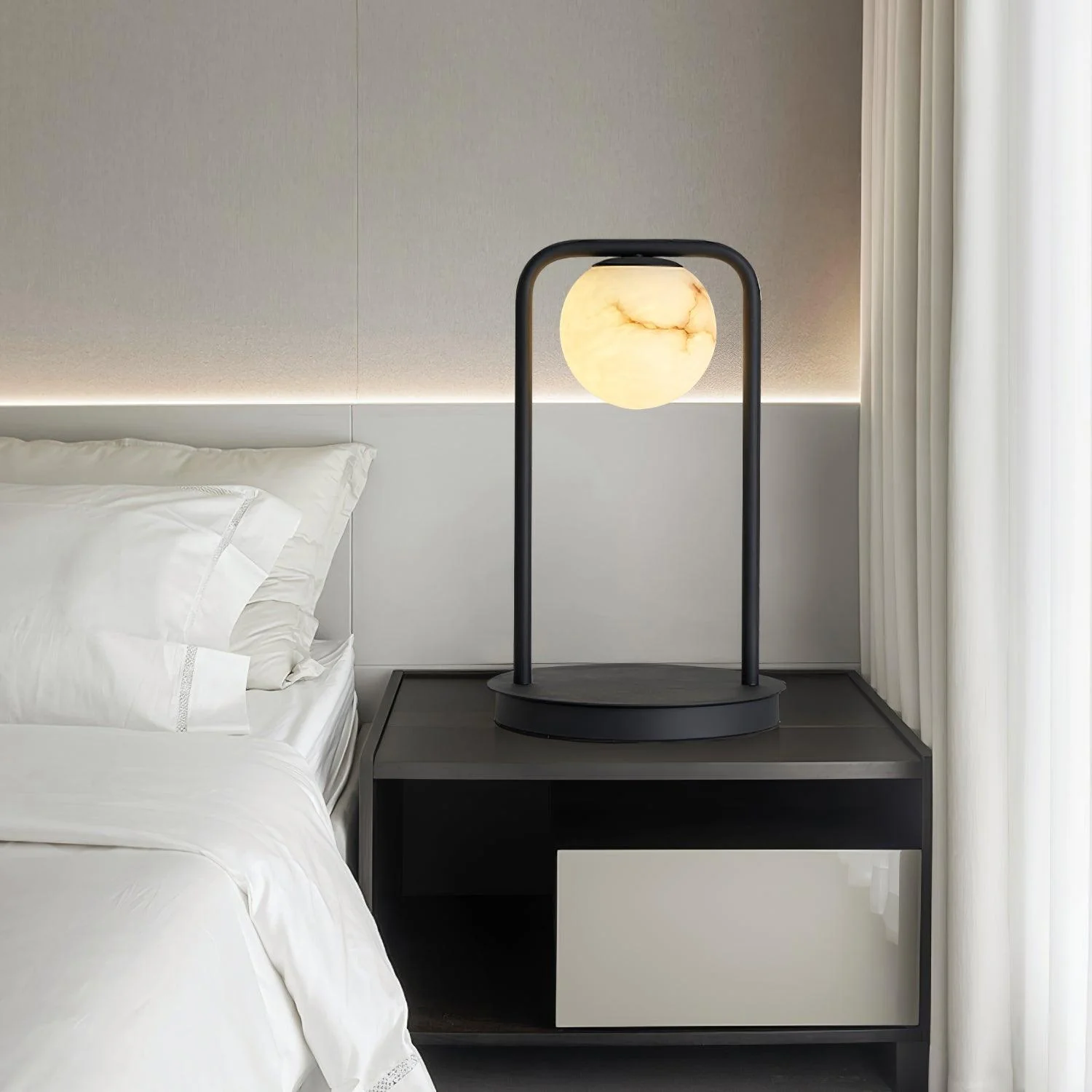 Jade Modern Table Lamp Scene Living Room Bedroom