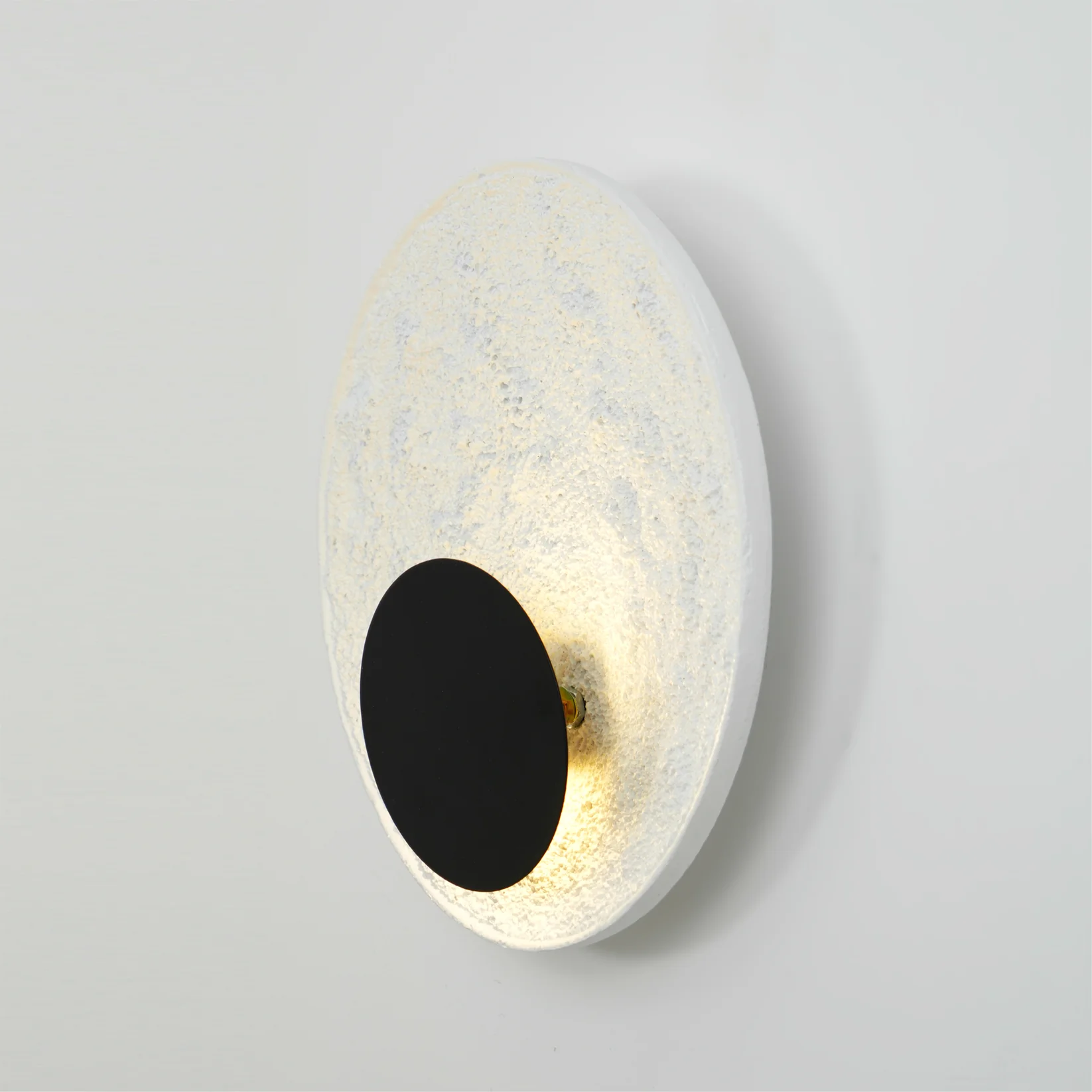 Byers Modern LED Round Resin Wall Lamp Bedroom  Dining Room