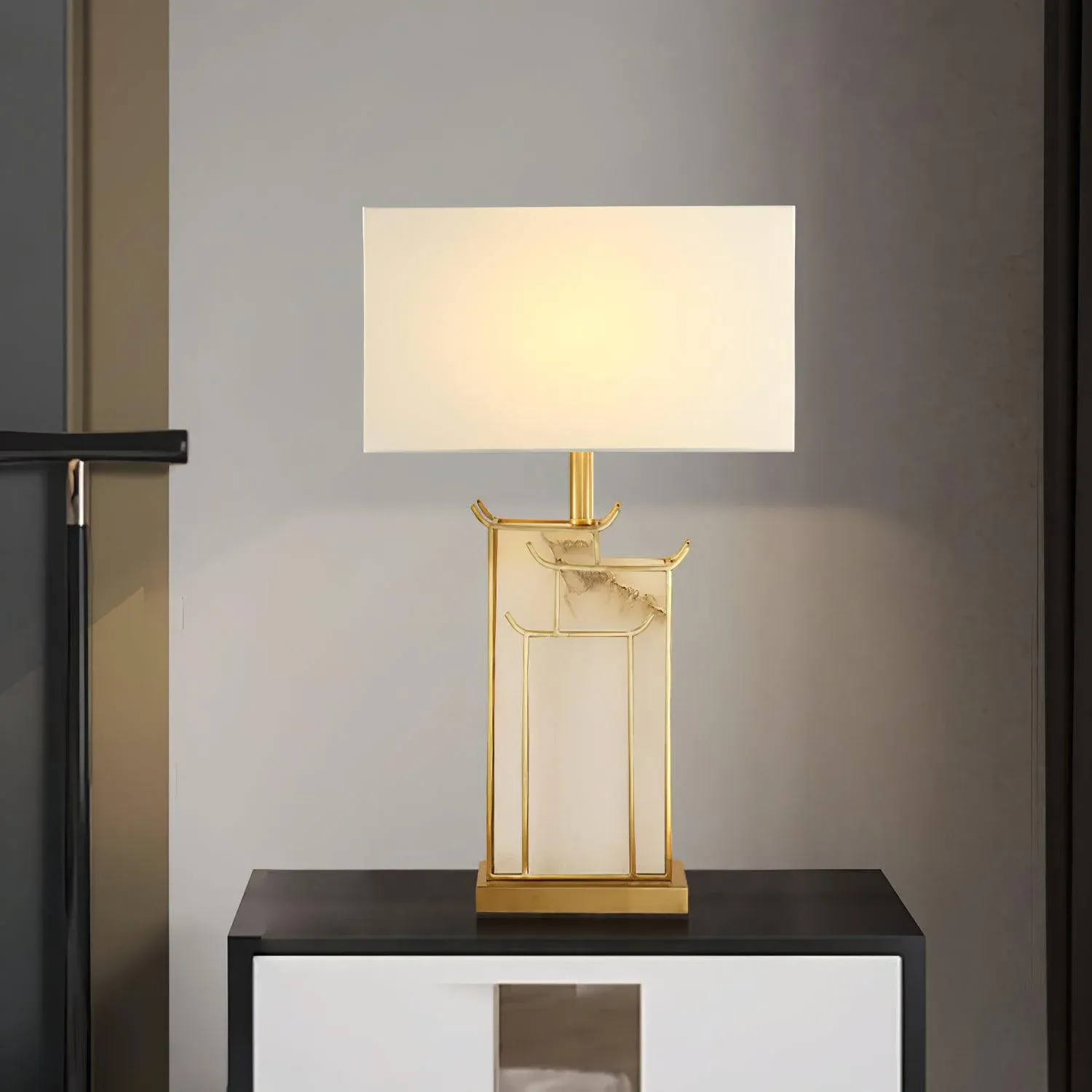 Jade Modern Table Lamp Scene Bedroom Living Room