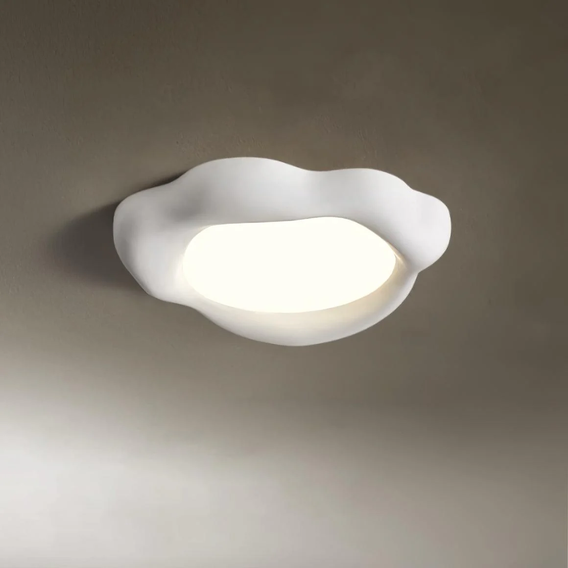 Quinn Modern Round Resin Acrylic Ceiling Light Living Room Dining Room