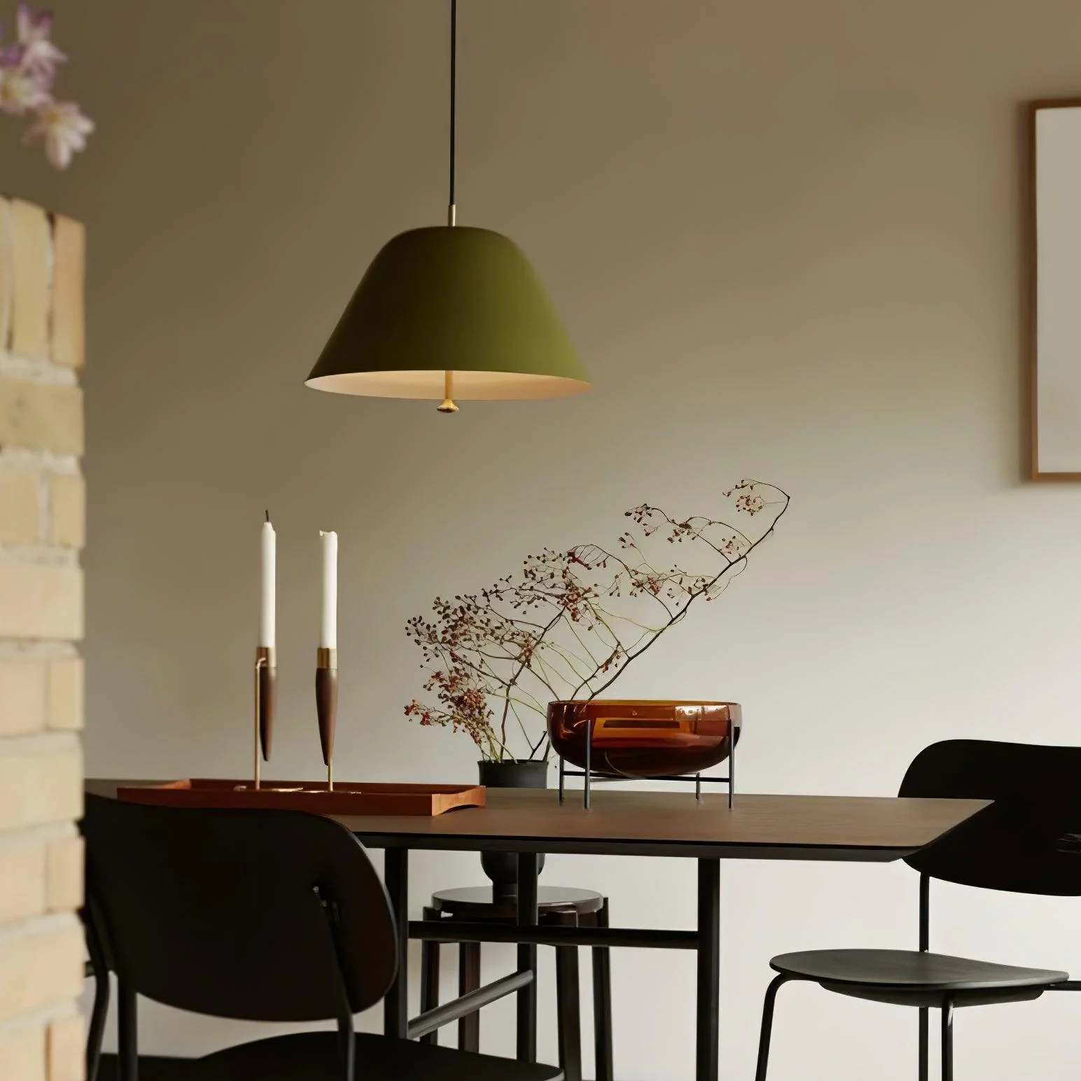 Carins Modern Minimalist Elegant Pendant Light Bedroom