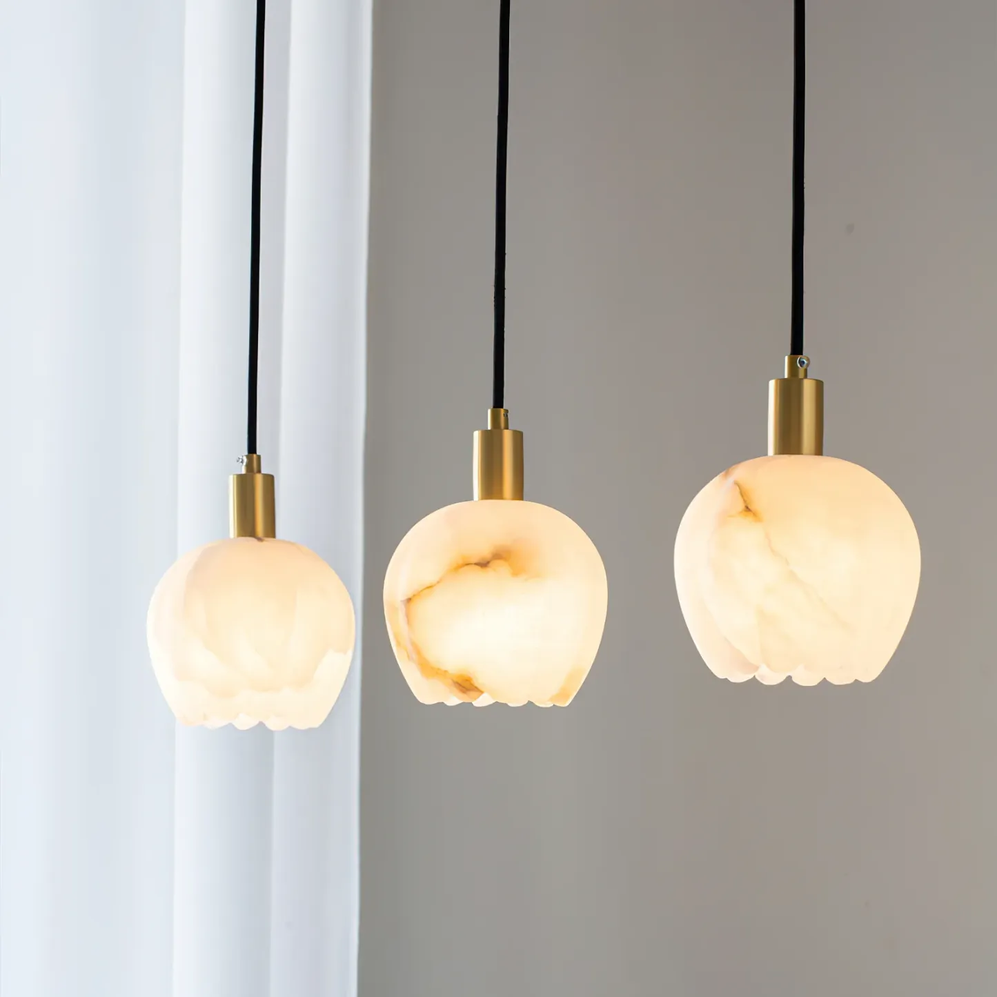 Jade Modern Round Flower Metal Alabaster Pendant Light Bedroom Dining Room