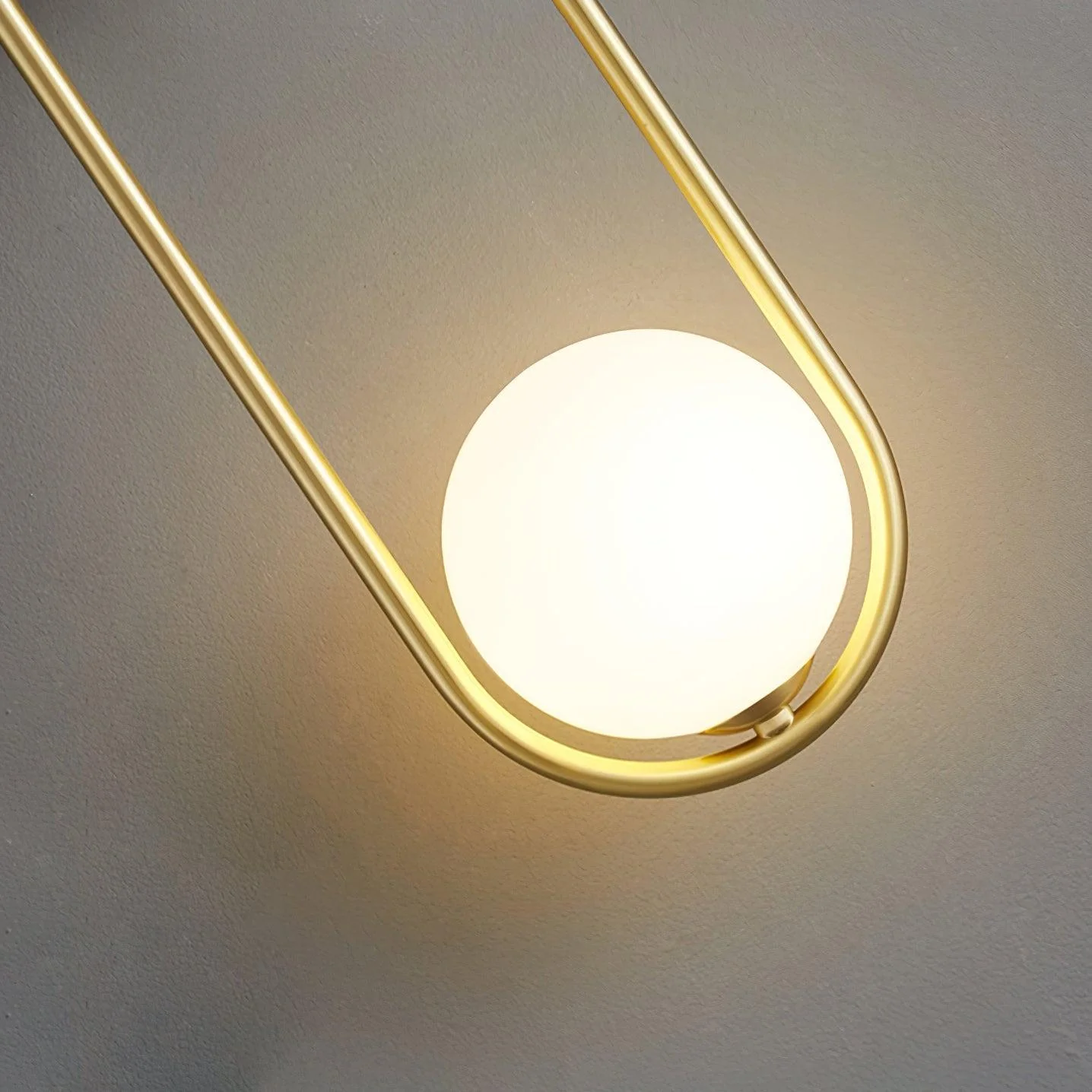 Edge Elegant Fashionable Mental Wall Light Bedroom