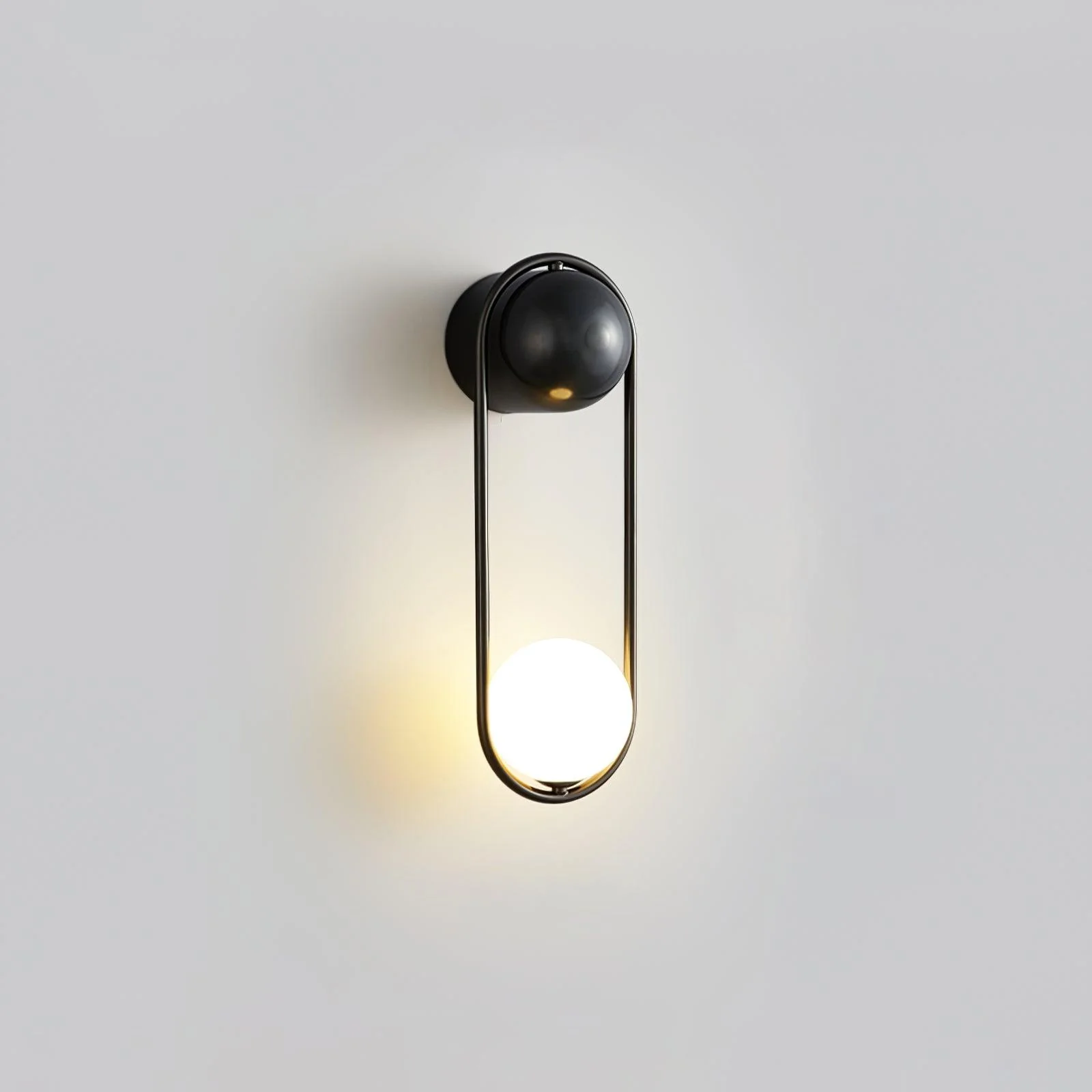 Edge Elegant Fashionable Mental Wall Light Bedroom