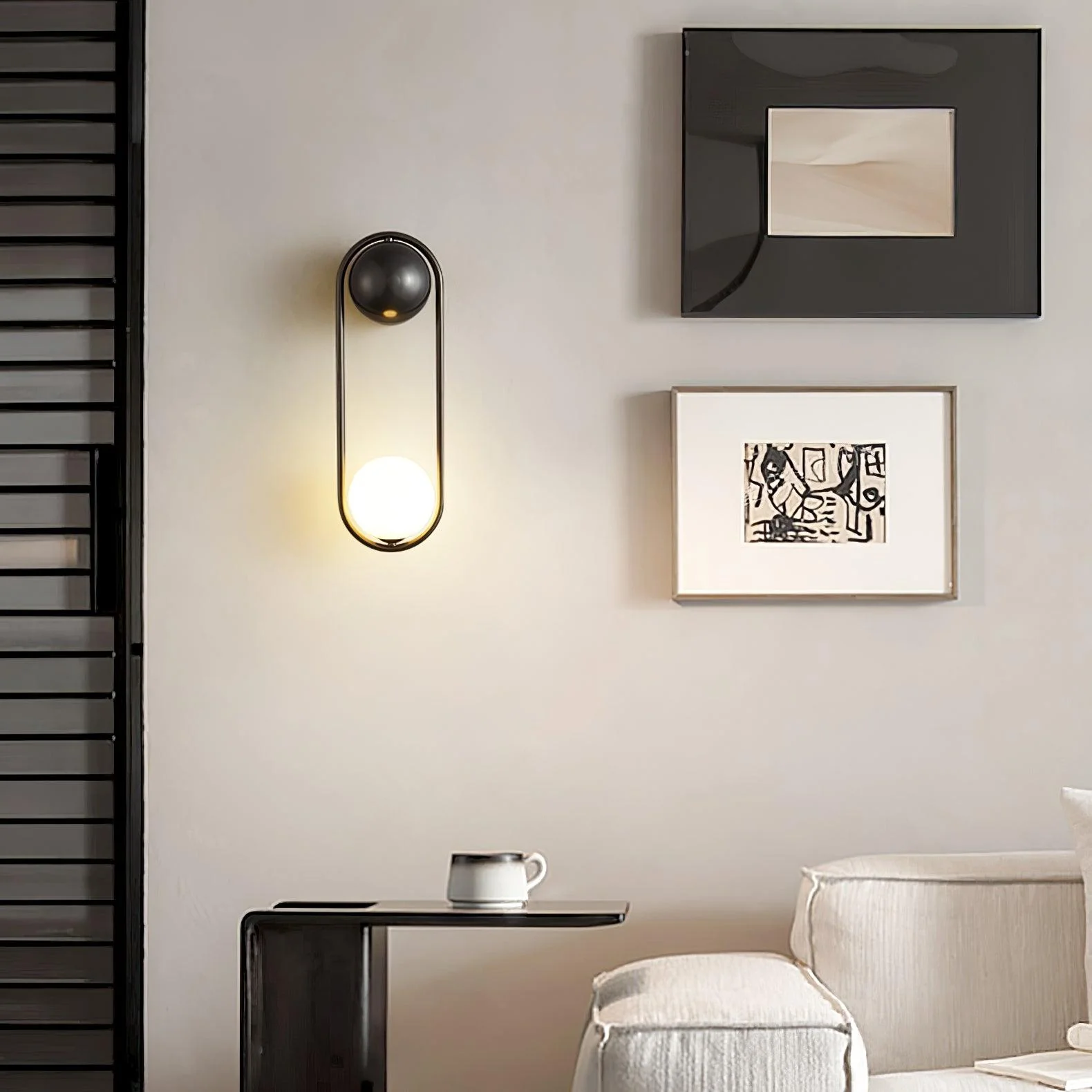 Edge Elegant Fashionable Mental Wall Light Bedroom