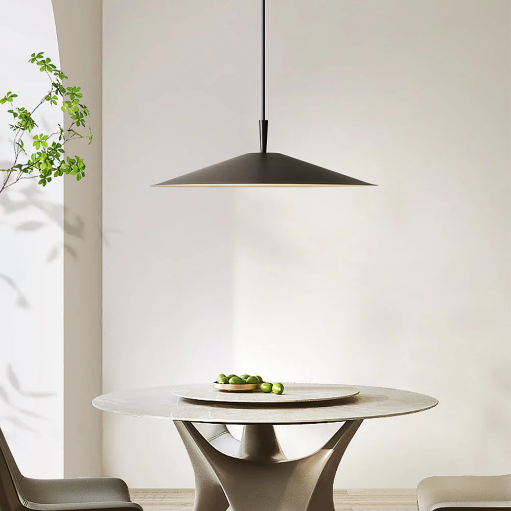 Modern dining room pendant light fixture, Cairns, Lassola