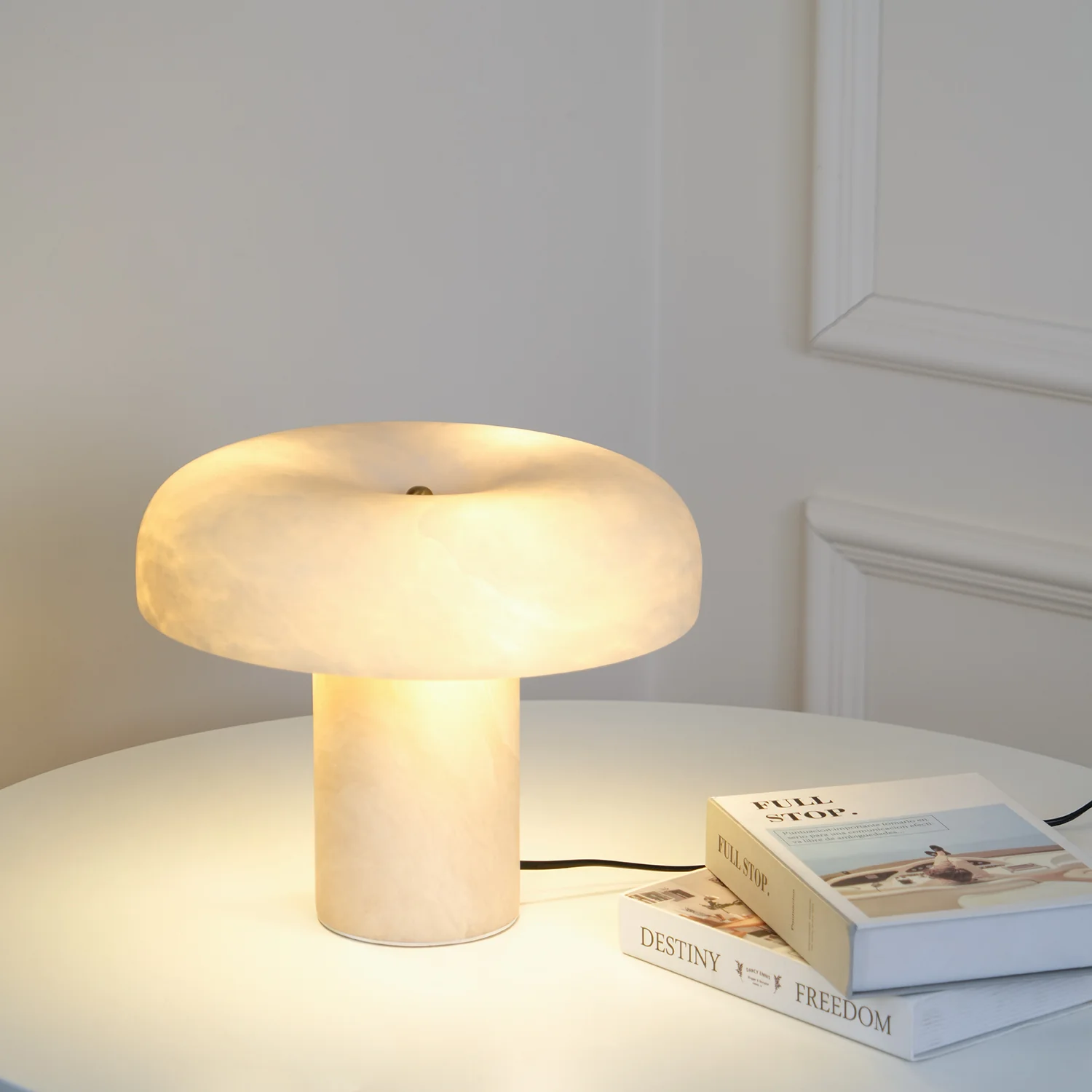 Jade Modern Alabaster Table Lamp Scene Living Room Bedroom