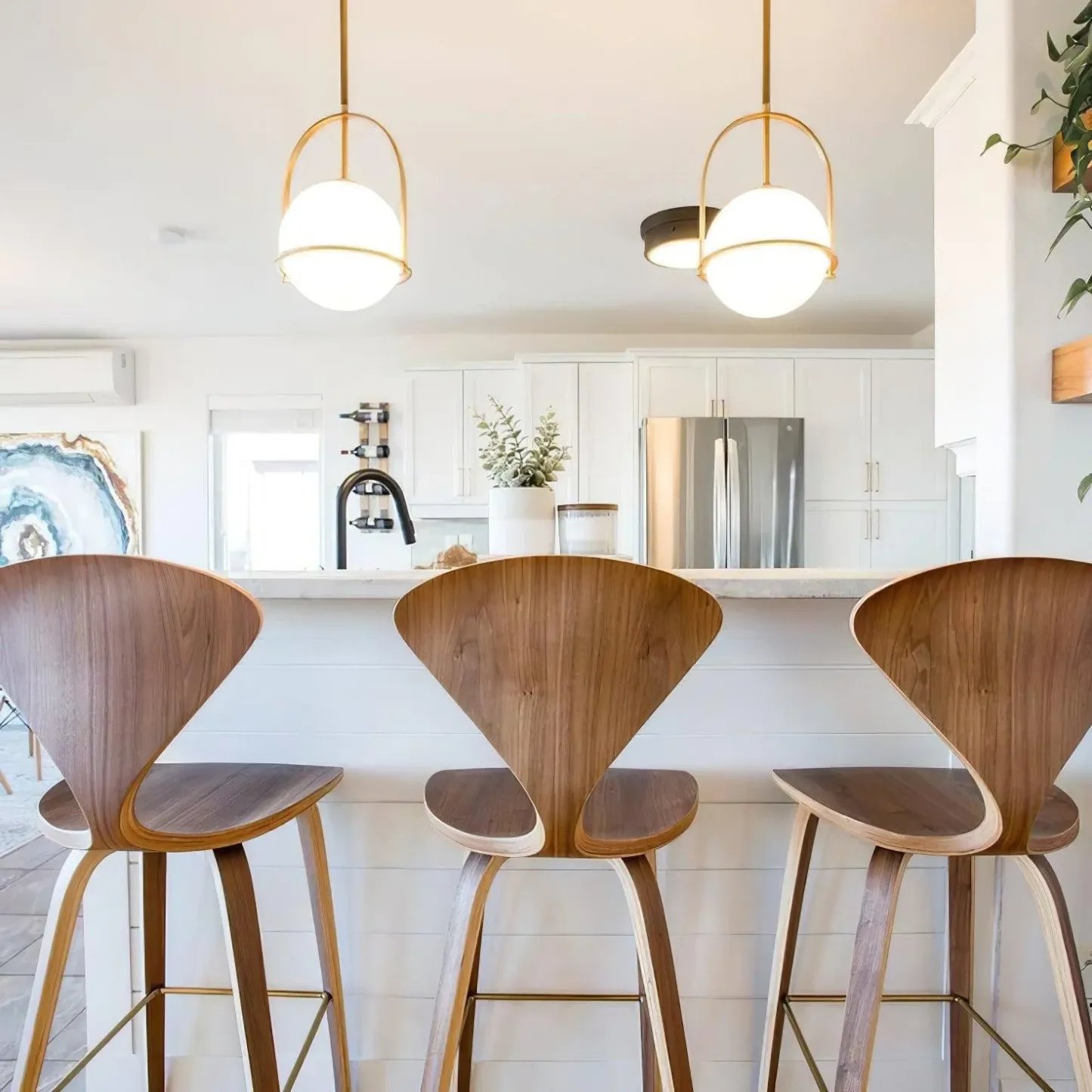 Alessio Vintage Ball Metal Brass Glass Pendant Light Living Room Dining Room