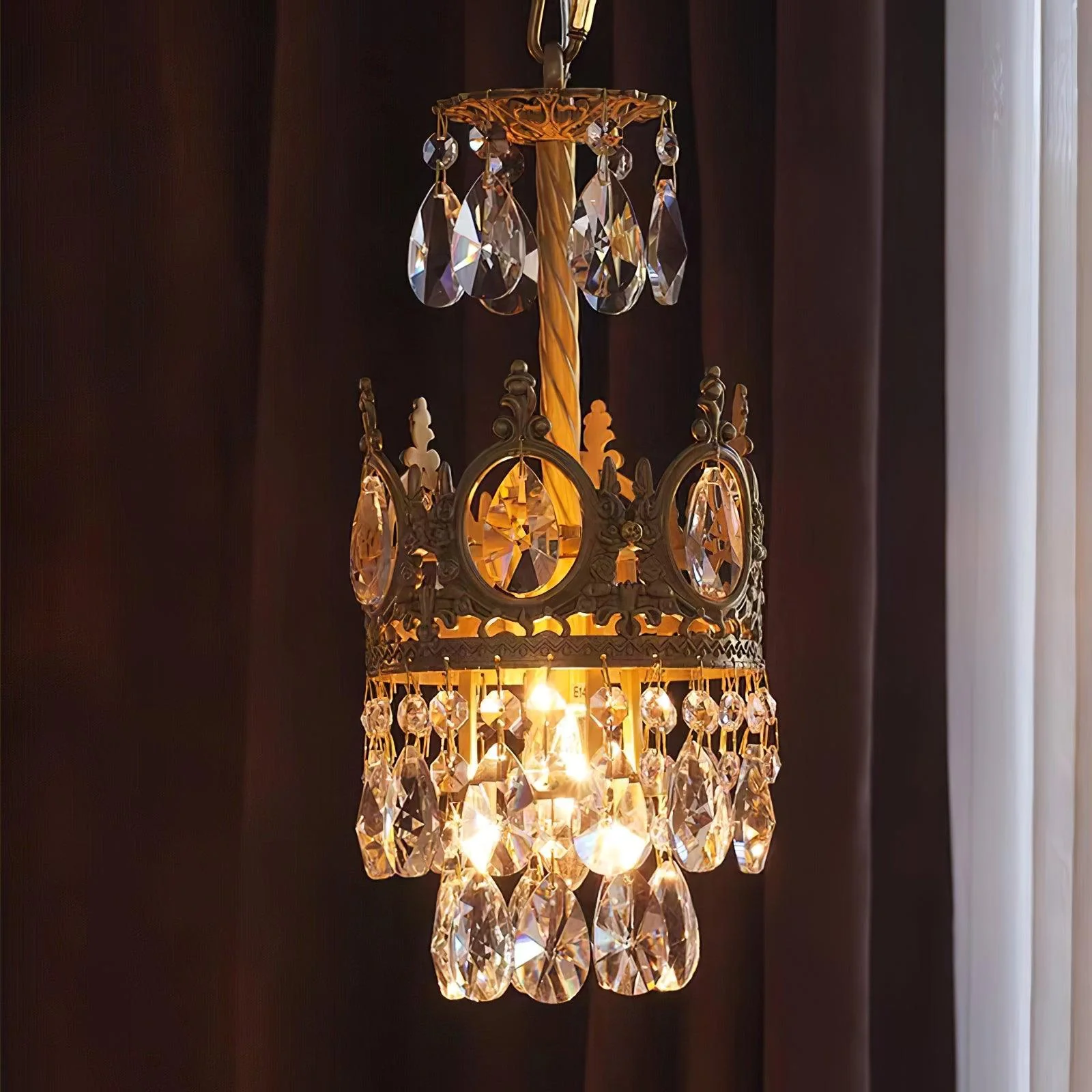 Marilyn Vintage Crystal Luxurious Elegant Chandelier Living Room