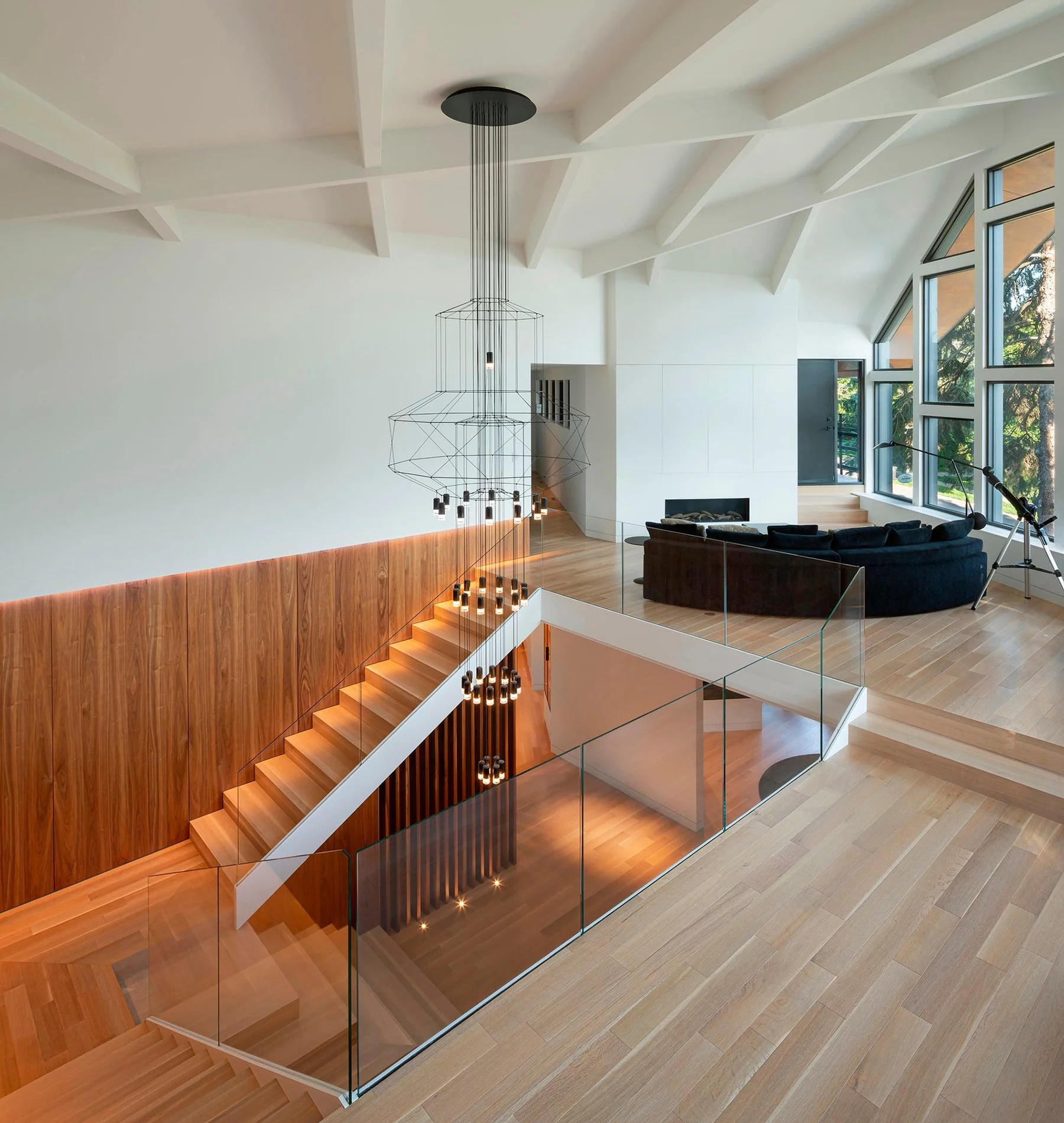 Marilyn Modern Luxury Lines Chandelier Living Room