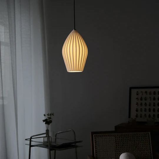 https://img-va.myshopline.com/image/store/1726629041707/Ceramic-Ribbed-Pendant-light-21.png?w=540&h=666