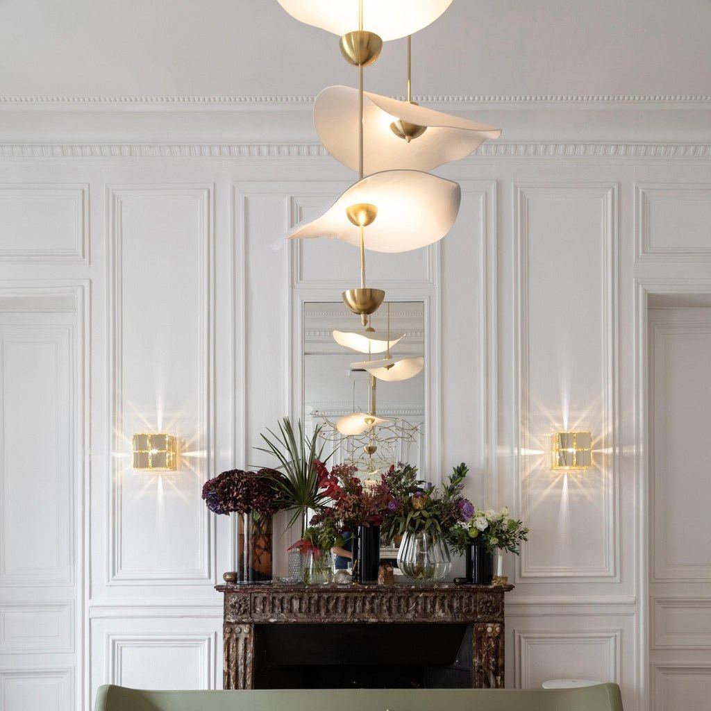 Carins Modern Gold Metal Acrylic Pendant Light Bedroom Living Room