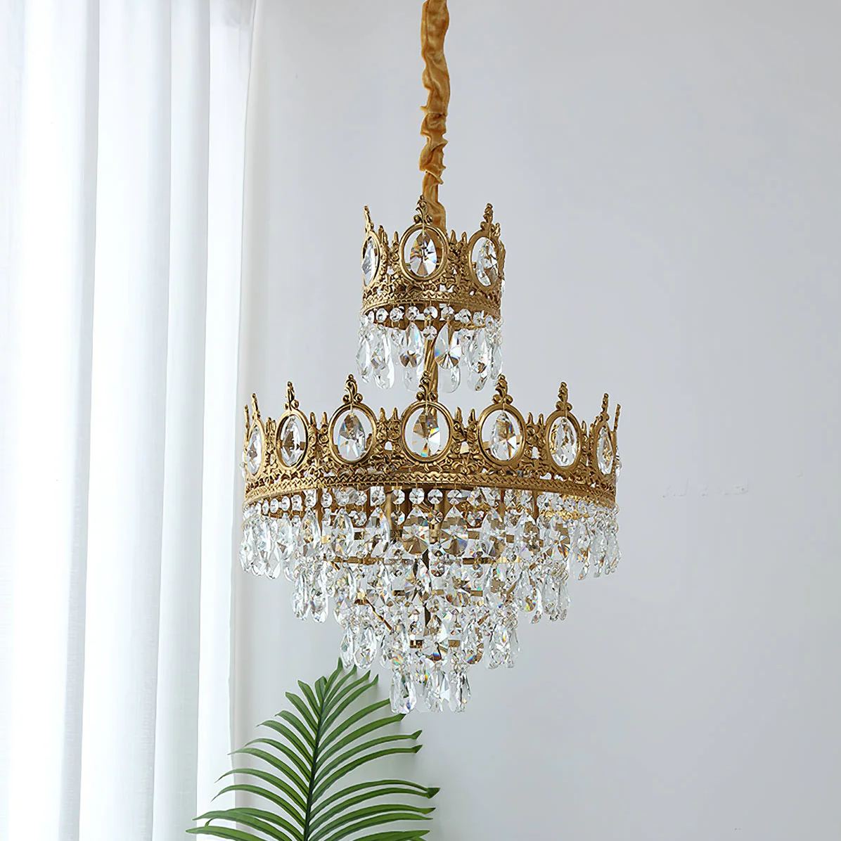 Marilyn Vintage Crystal Luxurious Elegant Chandelier Living Room