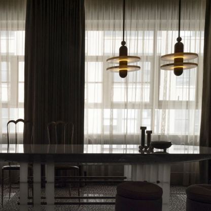 Jade Modern Comet Round Metal Alabaster Pendant Light Dining Bathroom