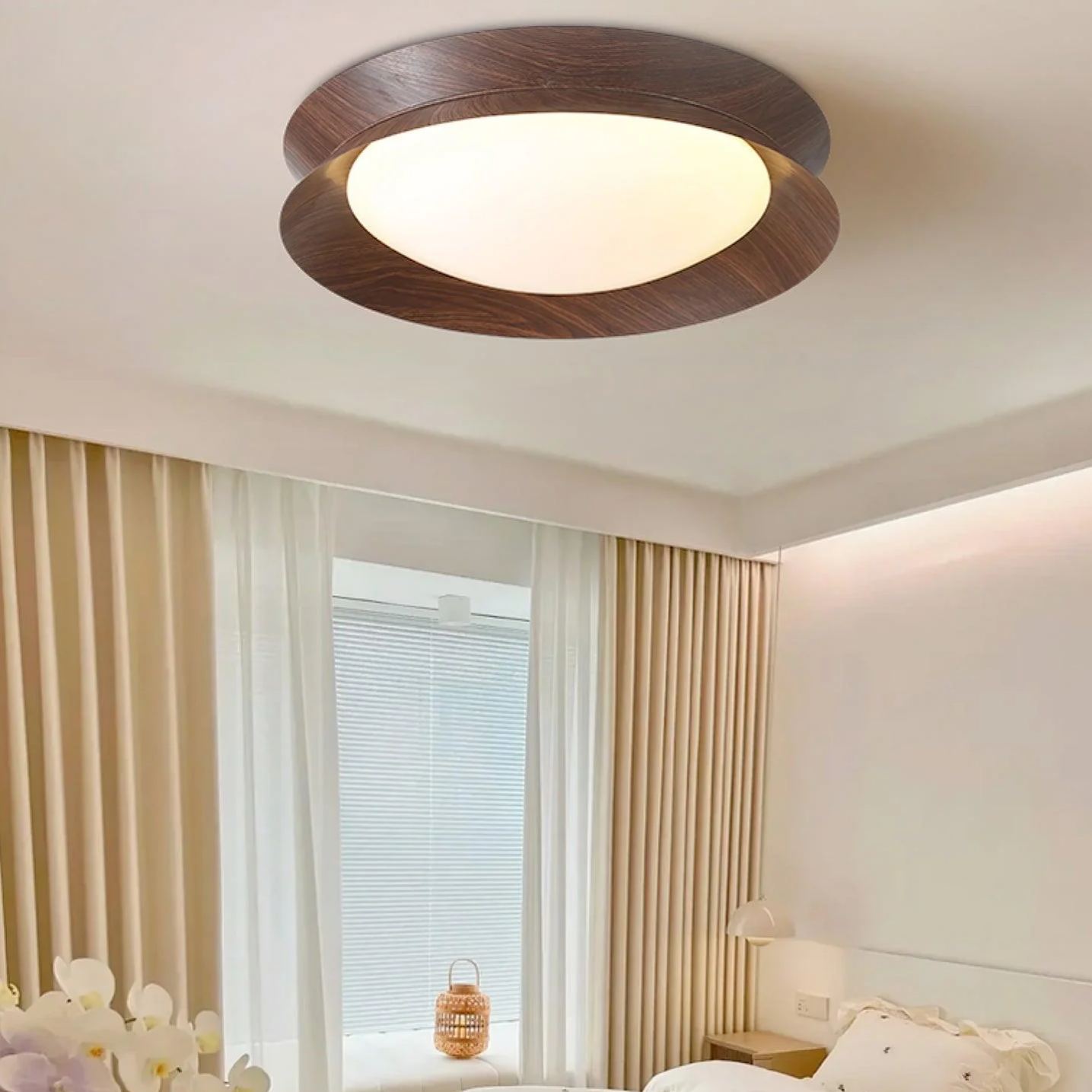 Muto Modern Round Metal Acrylic Ceiling Light Bedroom