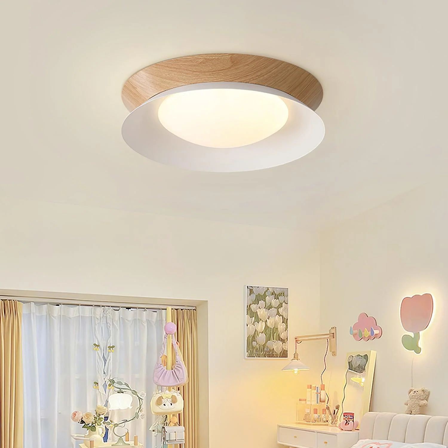 Muto Modern Round Metal Acrylic Ceiling Light Bedroom