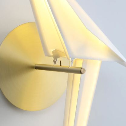 Orr Modern Unusual Bird PC Metal Wall Light Bedroom Study Living Room