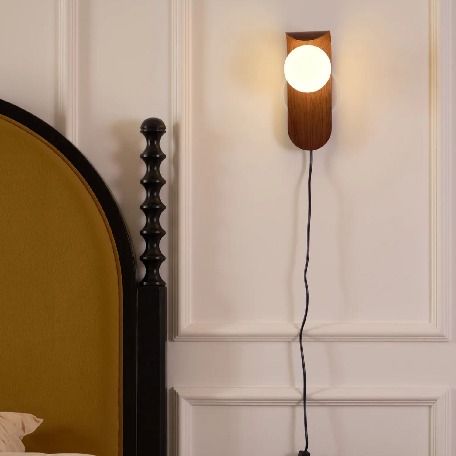 Muto Modern Walnut Wood Wall Lamp Bedroom Dining Room