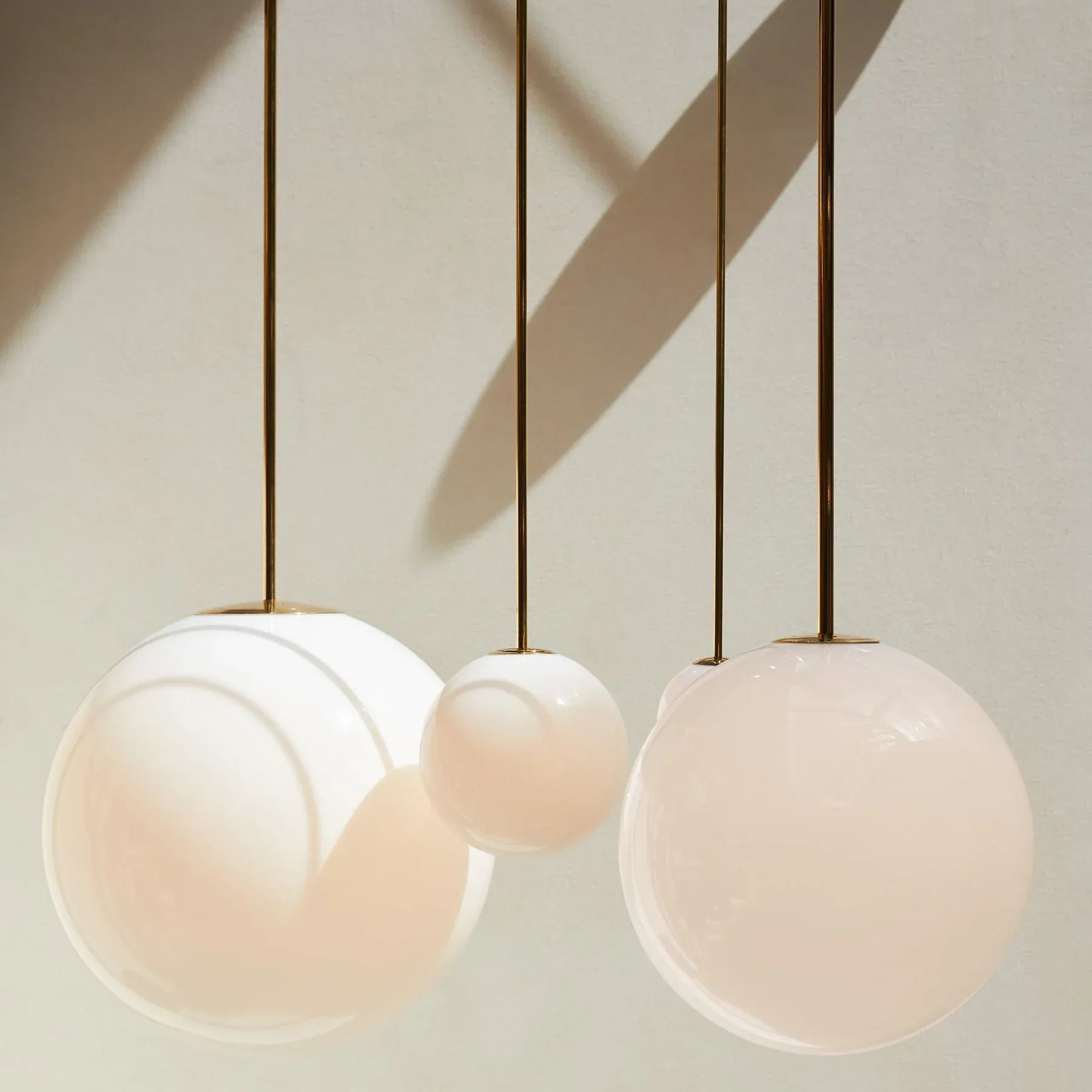 Hailie Modern Minimalism Glass Pendant Light Dining Room Bedroom