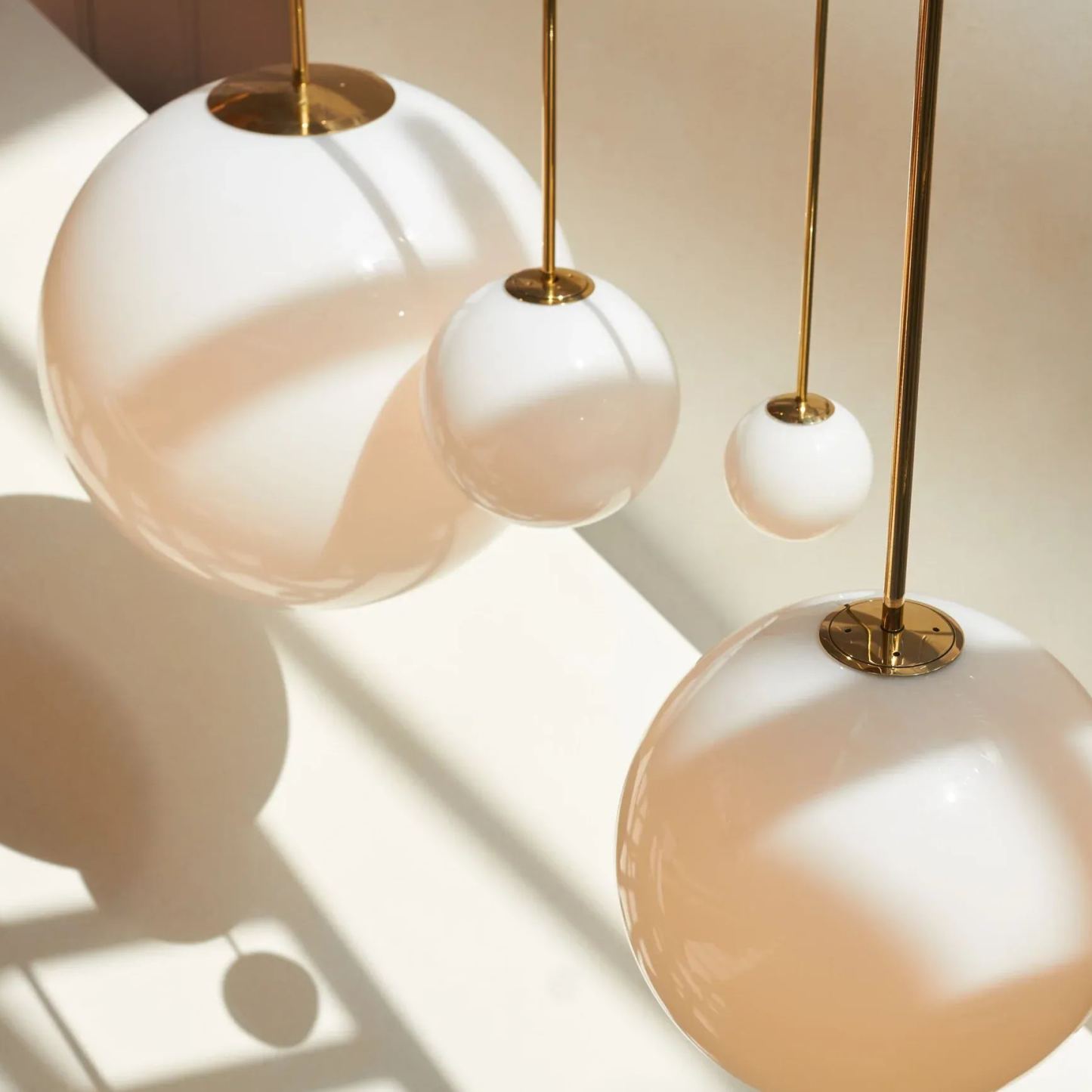 Hailie Modern Minimalism Glass Pendant Light Dining Room Bedroom