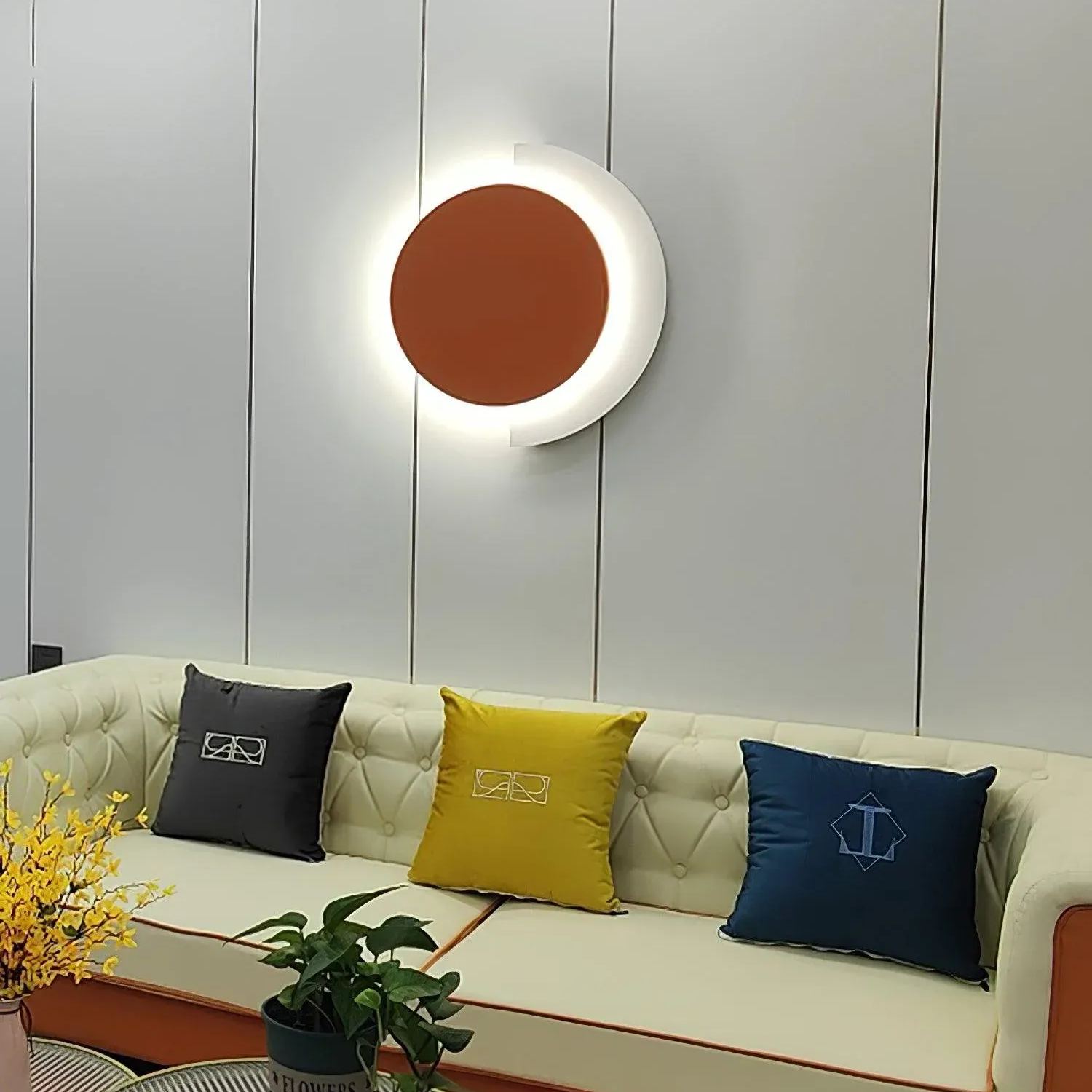Edge Minimalism Rounded Acrylic Metal Wall Light Dining Room Bedroom