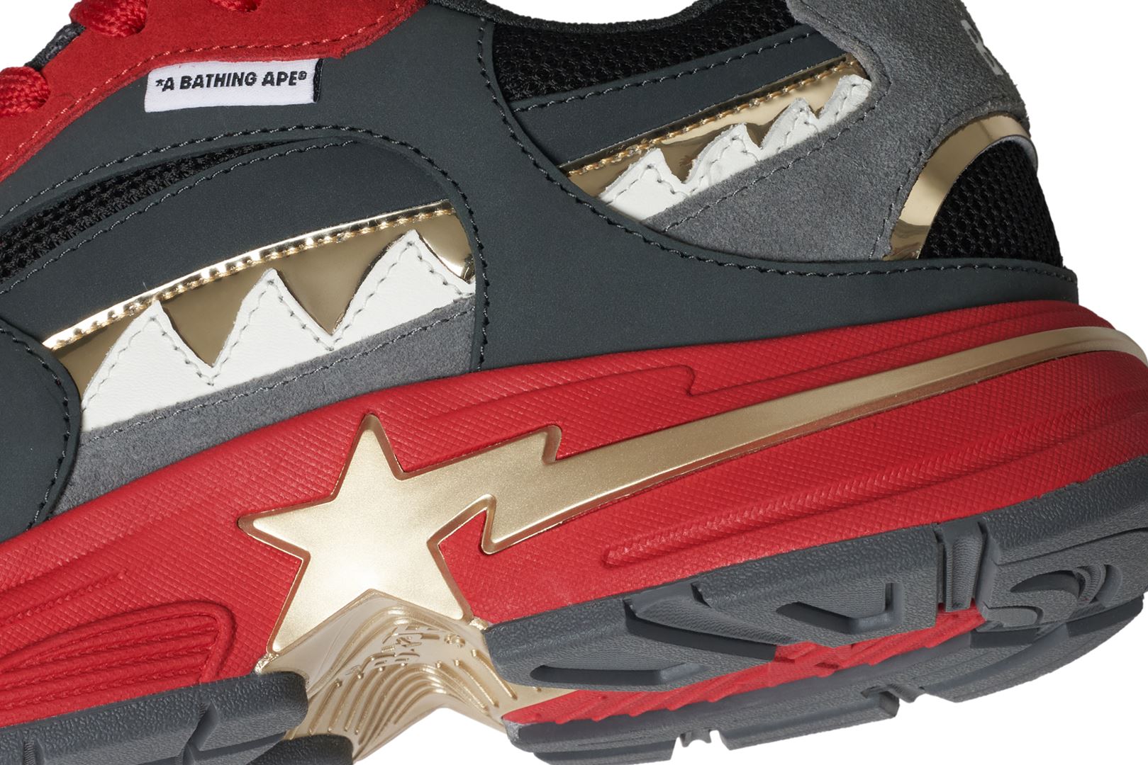 SHARK STA CHINA MENS-IYAMIUIO