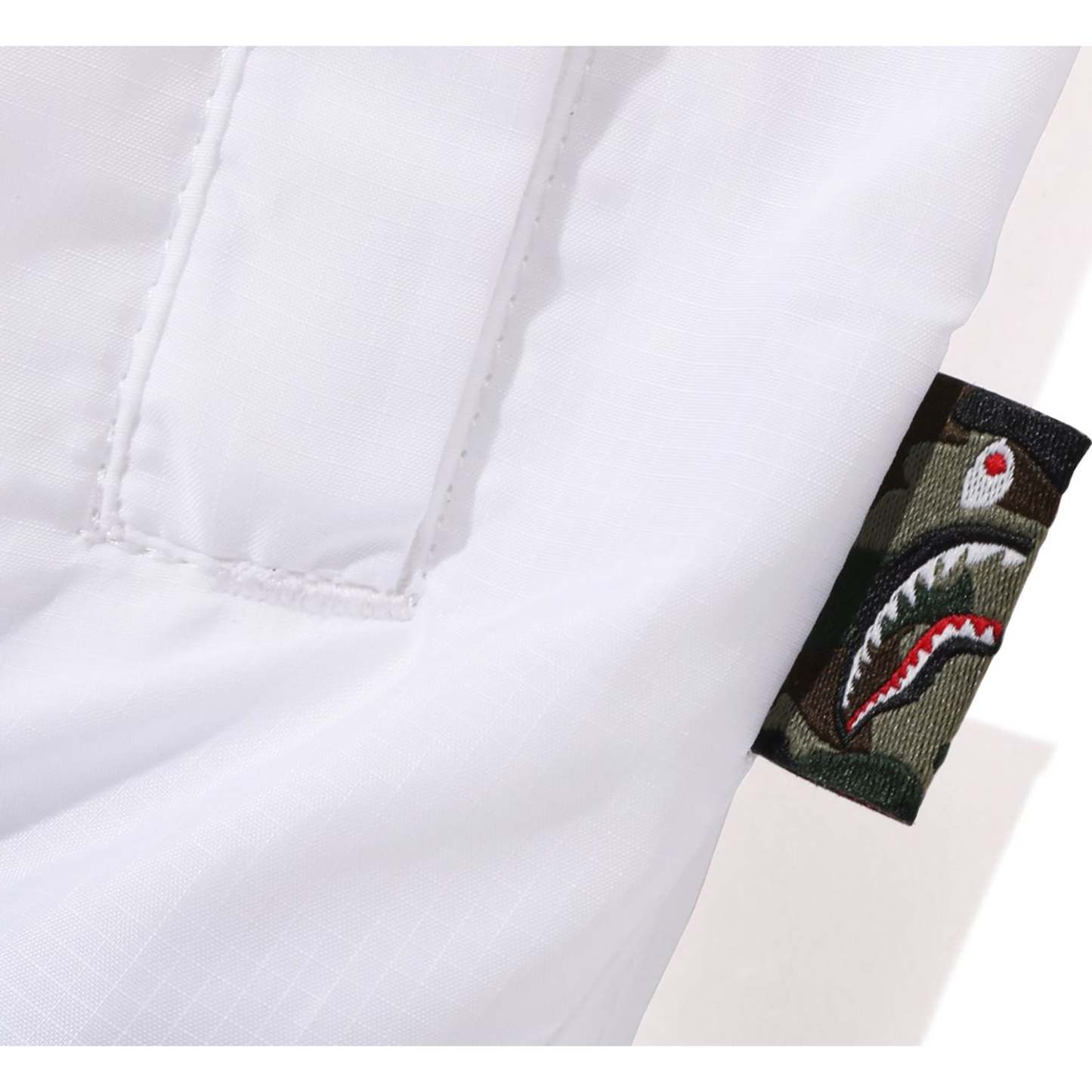 SHARK HOODIE JACKET LADIES-IYAMIUIO