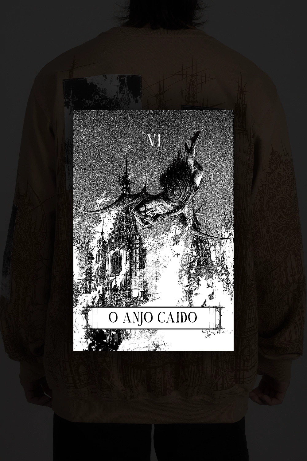 Moletinho Museum Long Sleeve-IYAMIUIO