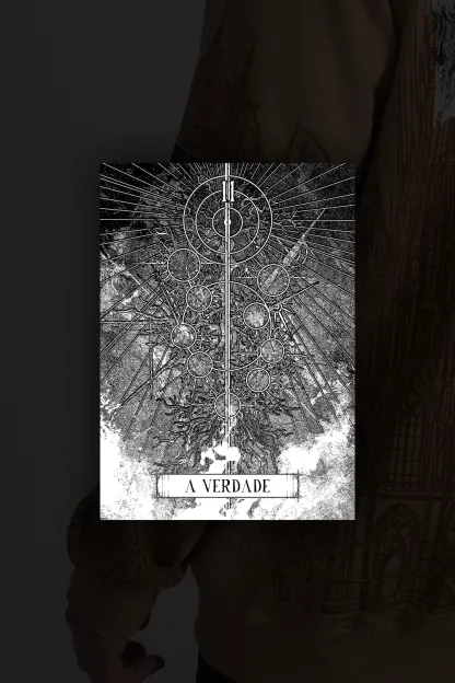 Moletinho Museum Long Sleeve-IYAMIUIO