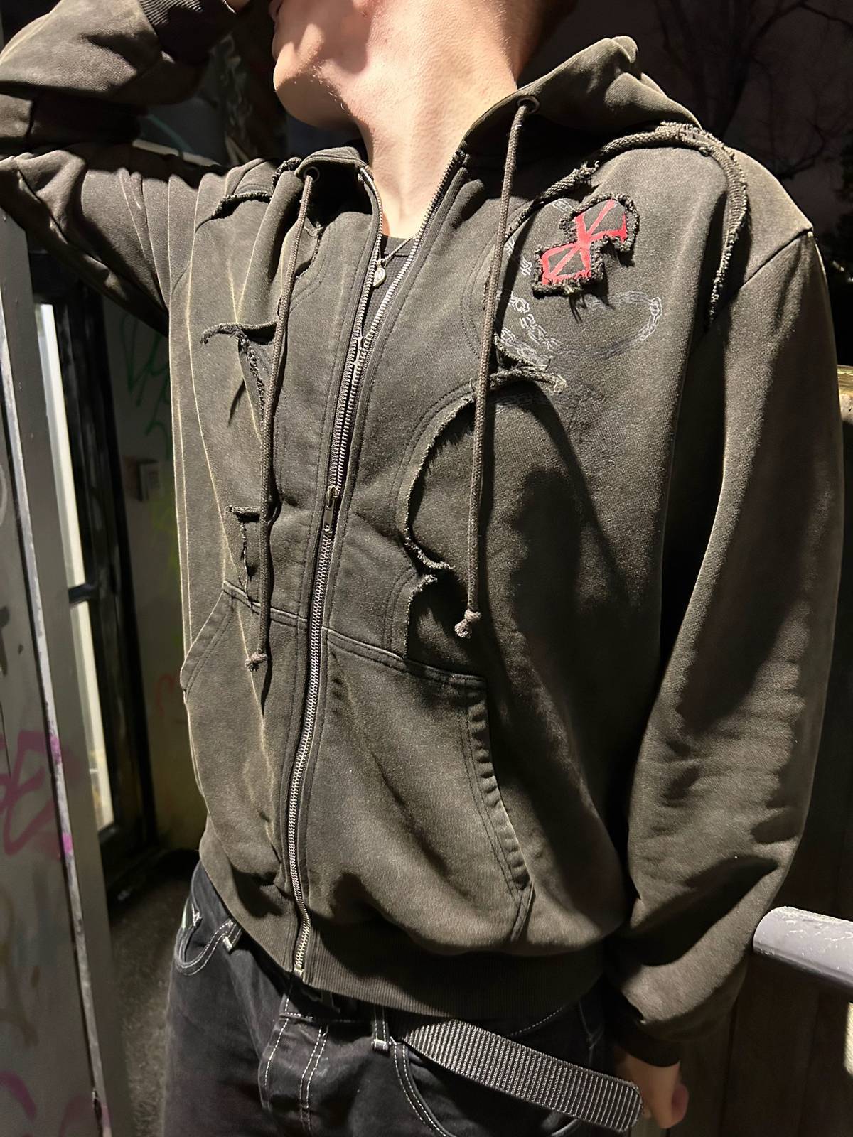 BERSERK ZIP UP HOODIE-IYAMIUIO