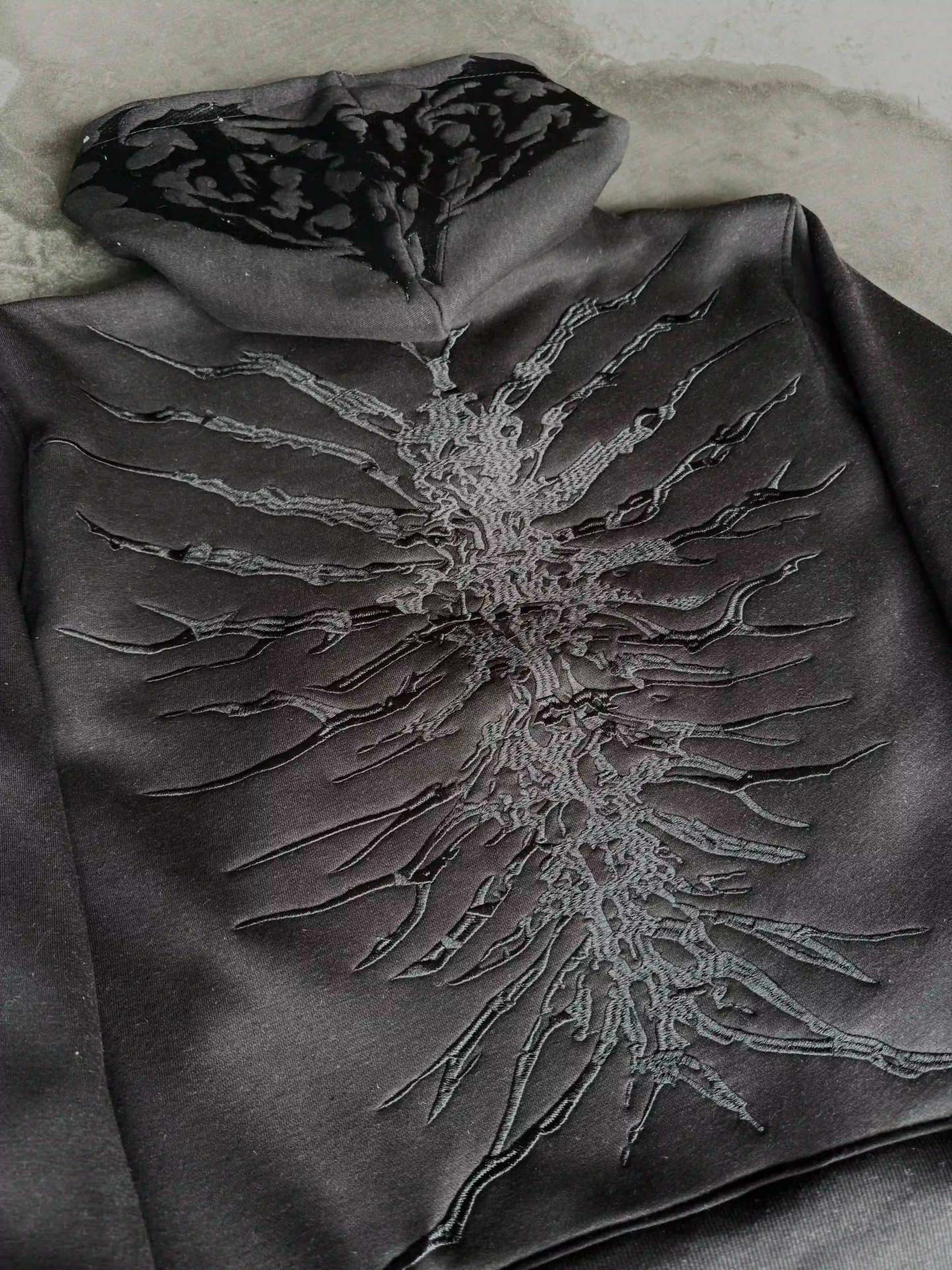 “Ghoul” ZIP-UP (Black)-IYAMIUIO