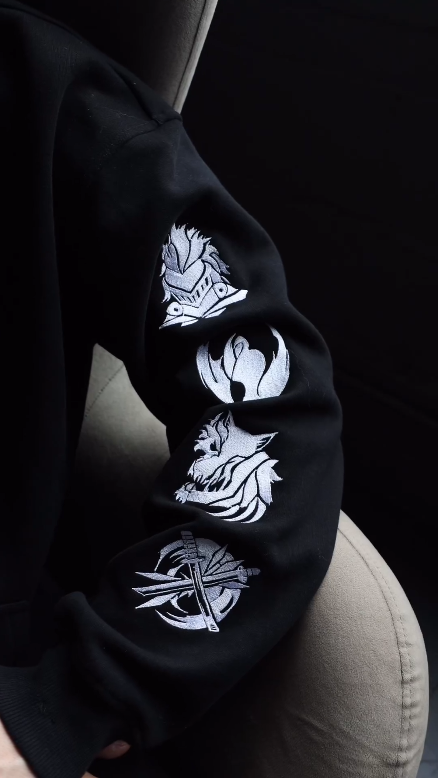 Arise embroider Hoodie - Solo Leveling-Shadeston