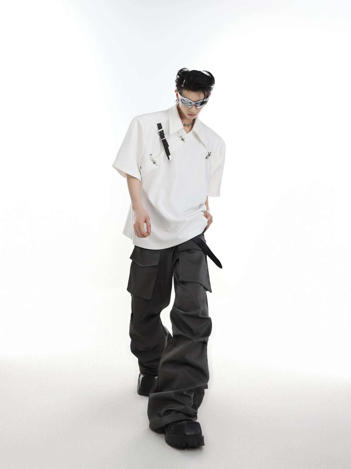 【23s Jun.】Belt Buckle Shoulder Pad T-shirt-IYAMIUIO