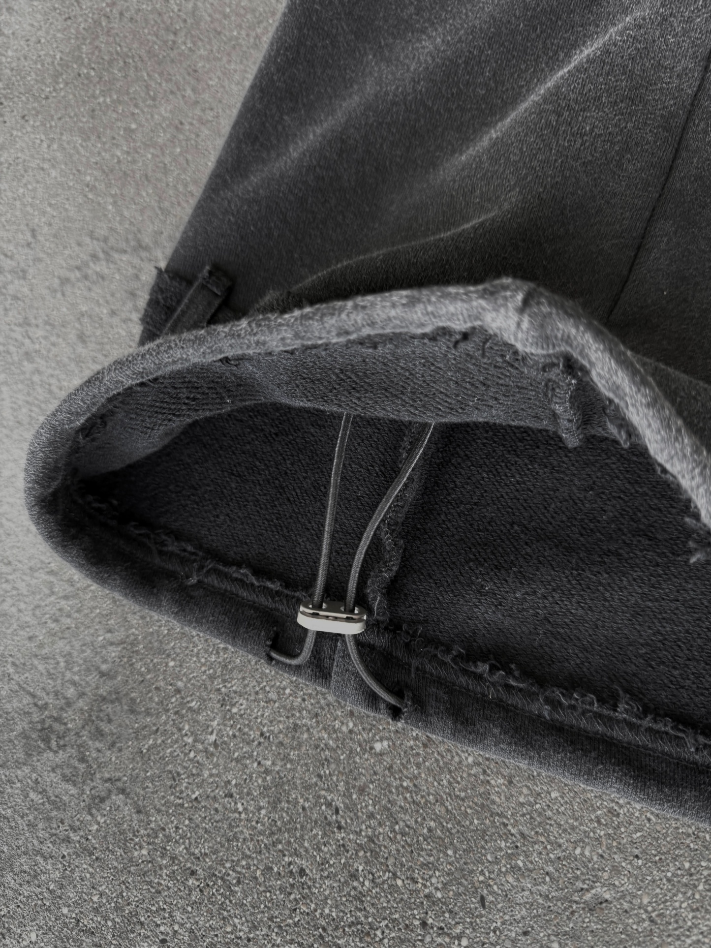 “E.T” Sweats-IYAMIUIO