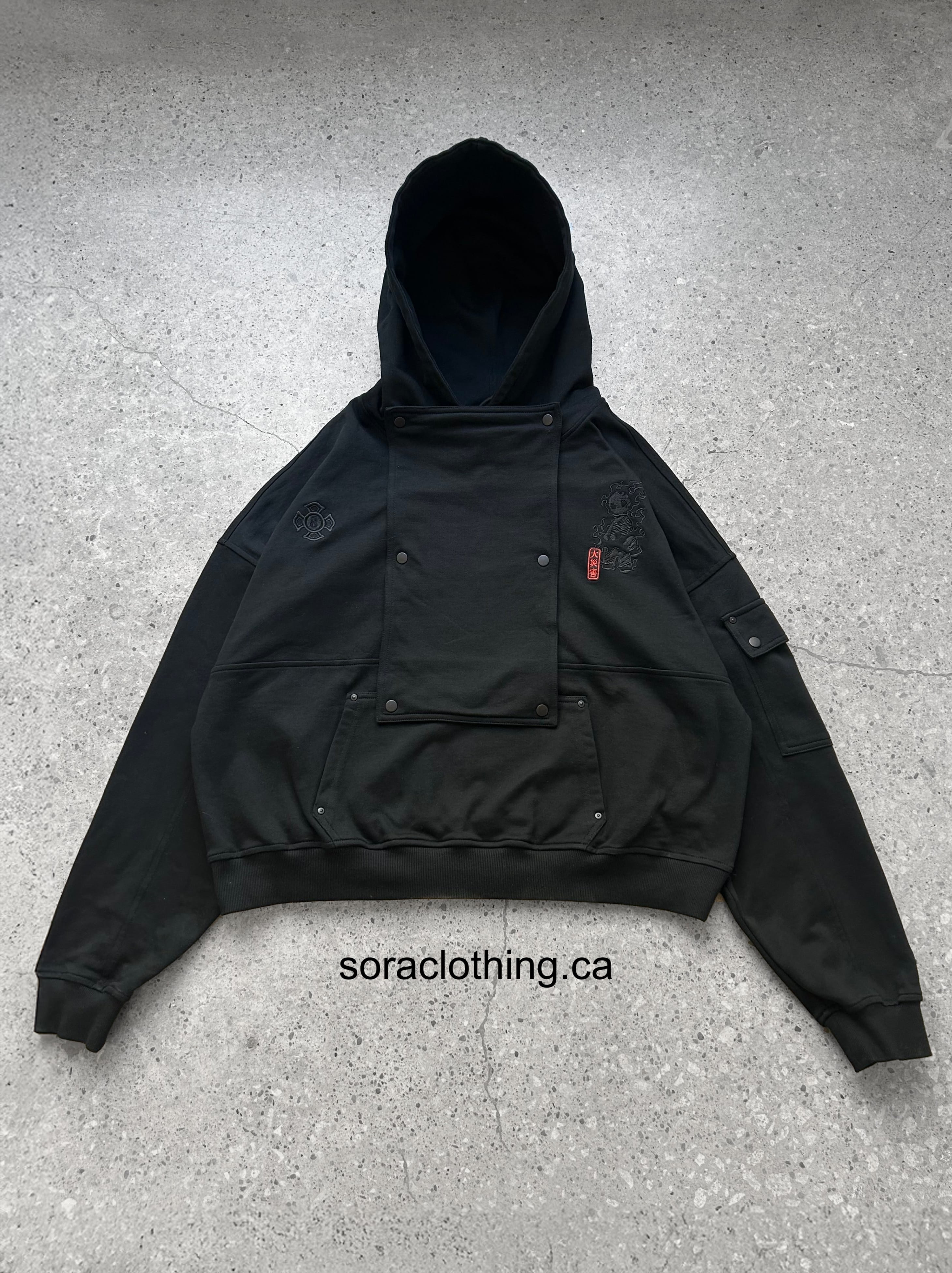 "Flame" Hoodie Black-IYAMIUIO