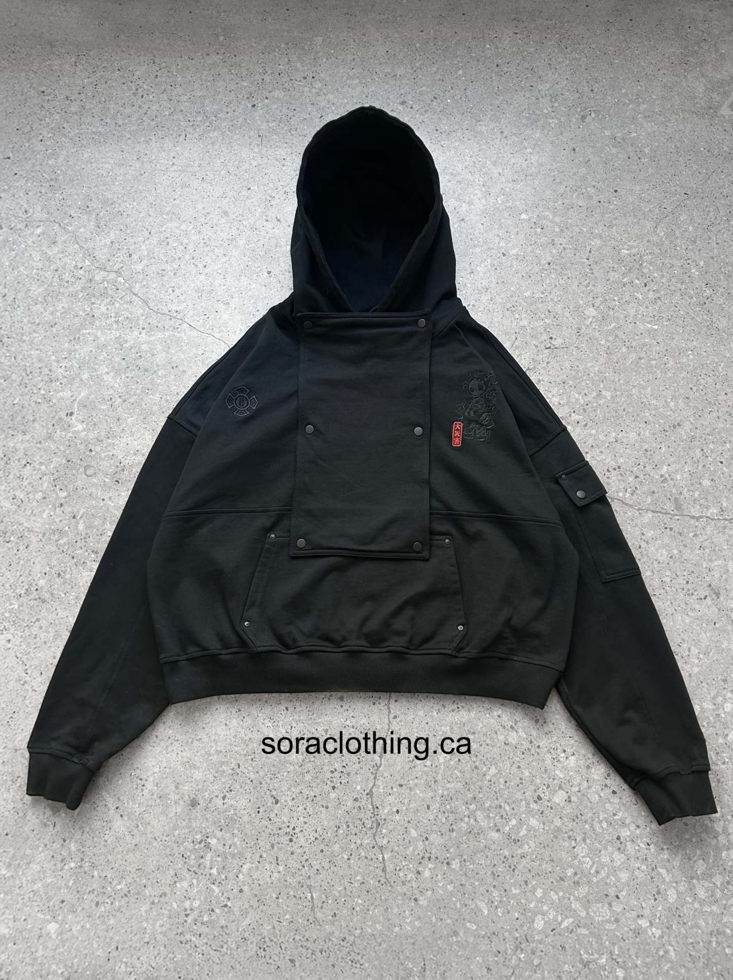 "Flame" Hoodie Black-IYAMIUIO