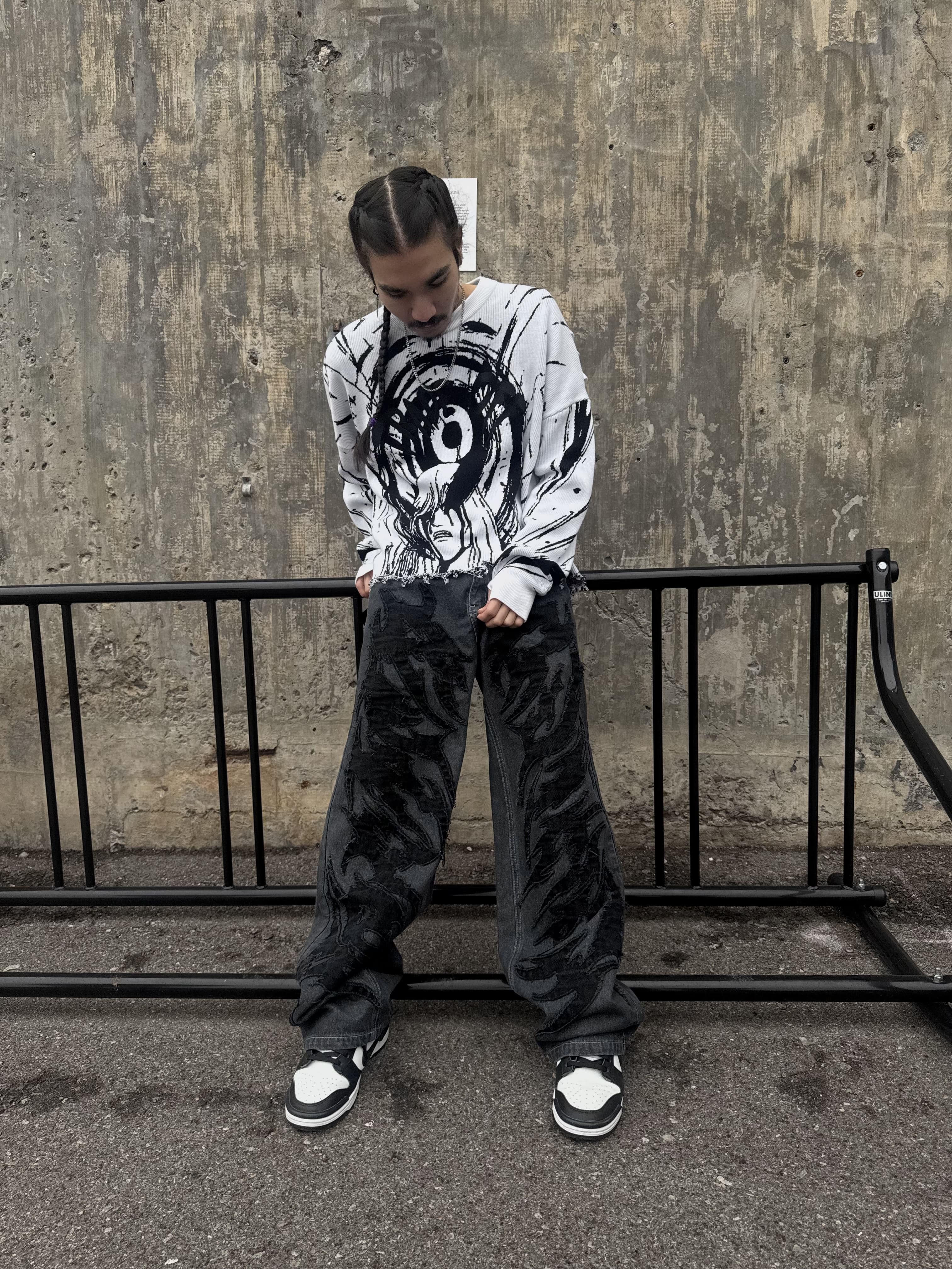 "CONFLICT" JEANS-IYAMIUIO