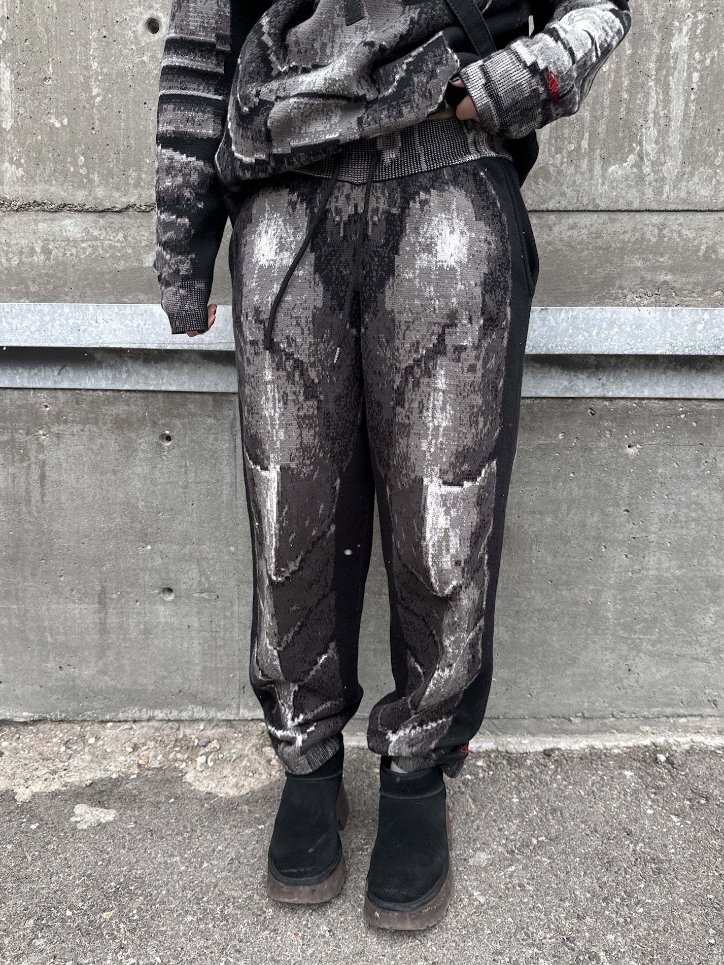 "WARRIOR" Sweatpants-IYAMIUIO