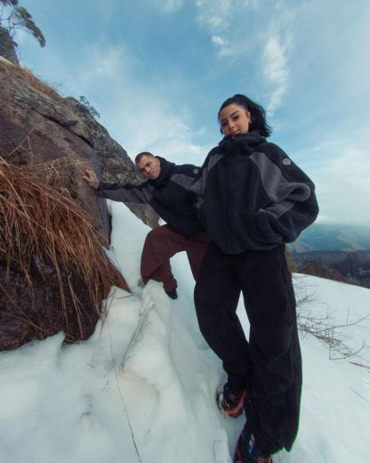 Yeti Fleece Hoodie-IYAMIUIO