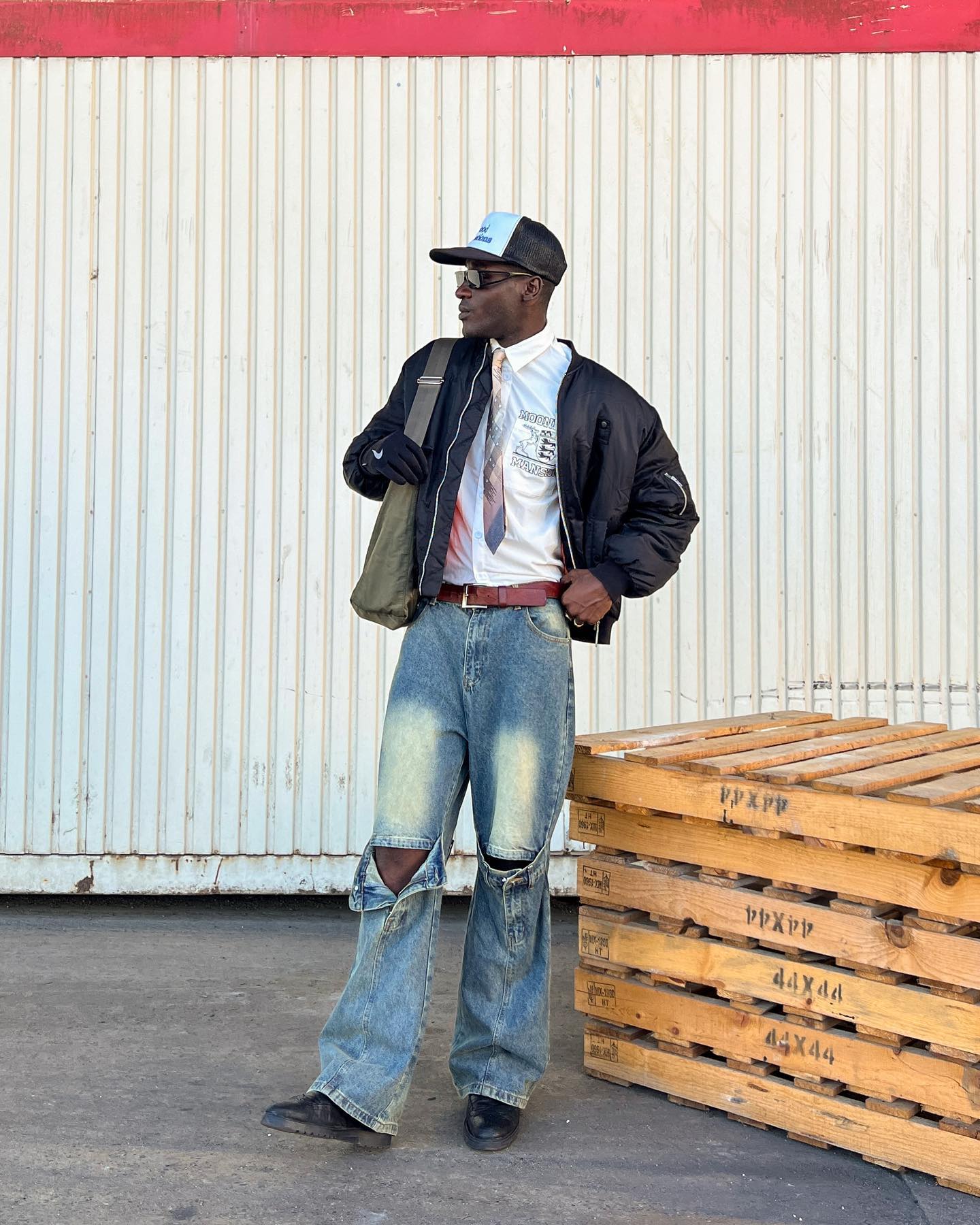 【23s May.】Vintage Jeans with Belt-IYAMIUIO