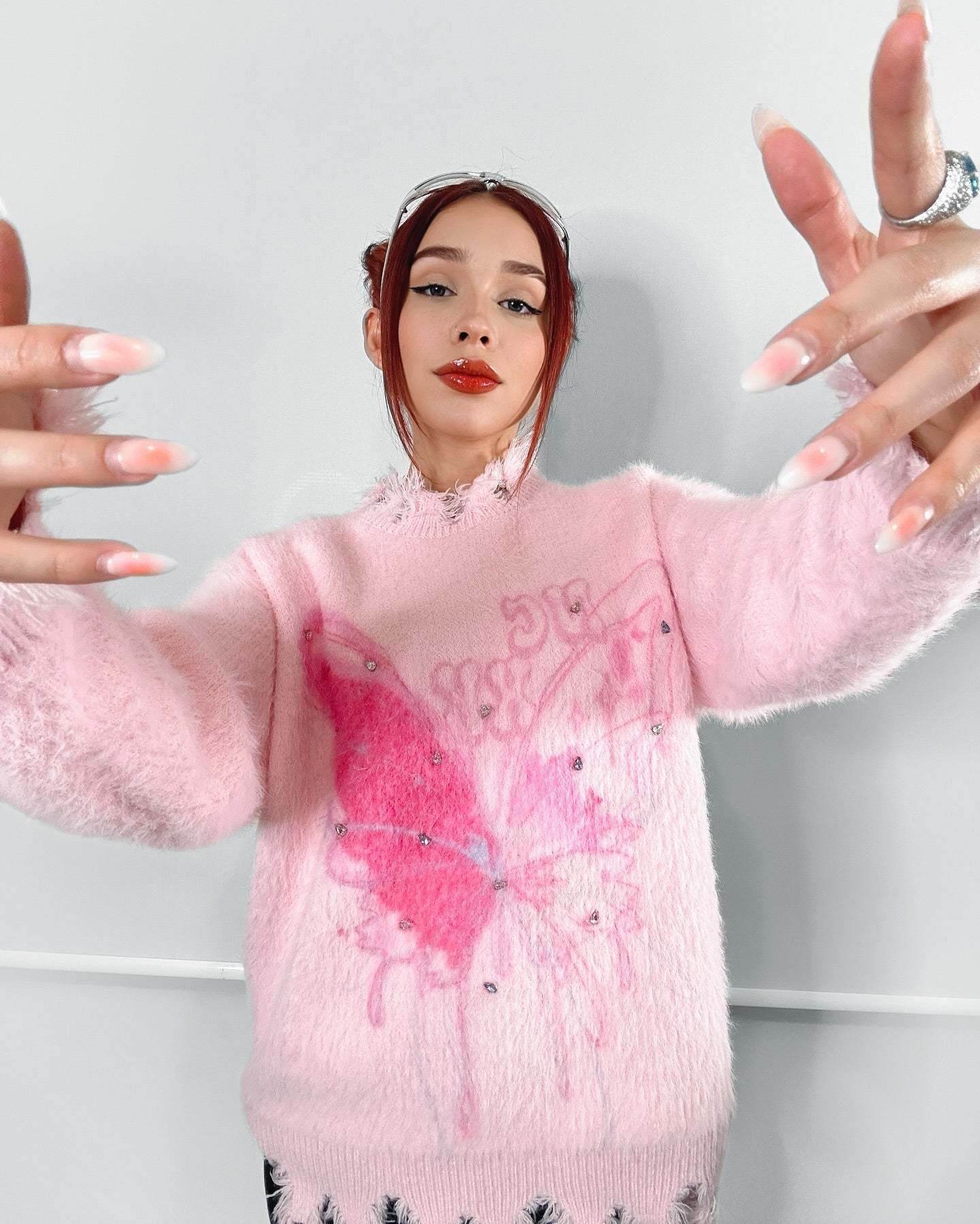 【23s December.】Butterfly Rhinestone Distressed Loose Sweater-IYAMIUIO