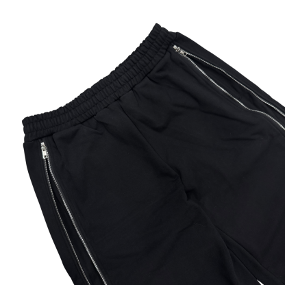 SHADOW BOTTOMS-IYAMIUIO