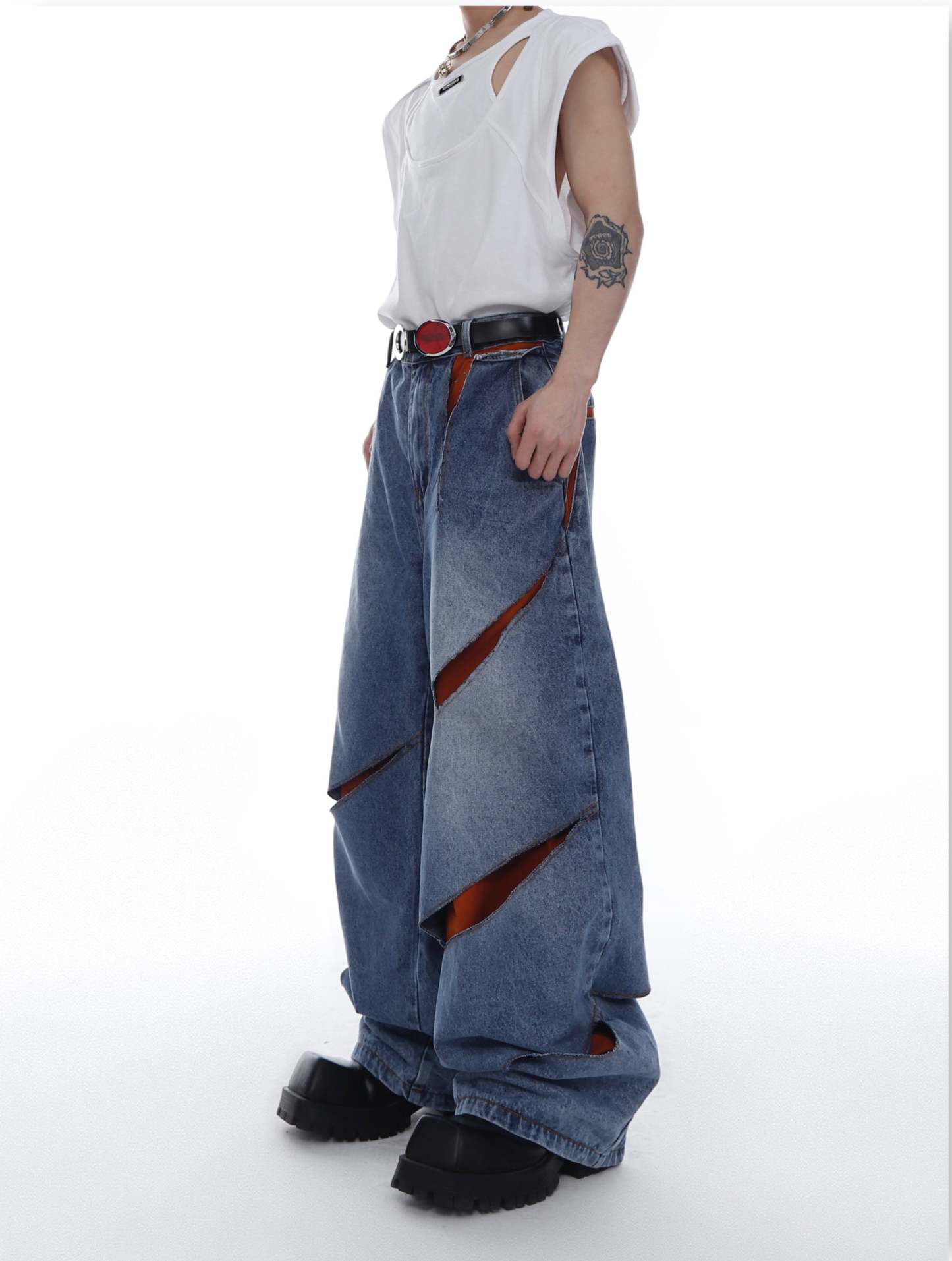 【23s Feb.】Knife Cut Style Jeans